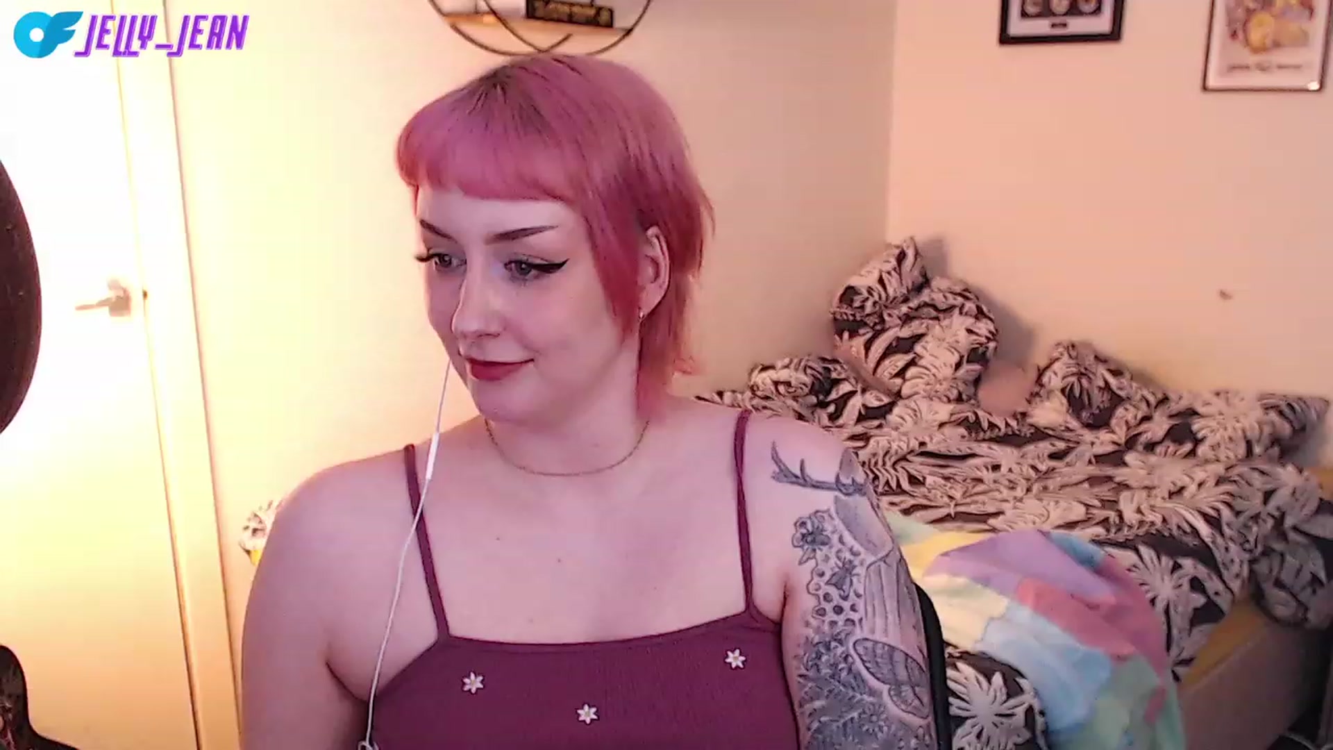Gallery image thumbnail from Jelly_Jean's myfreecams stream on, 07/22/2023, 16:53 image 19 of 20