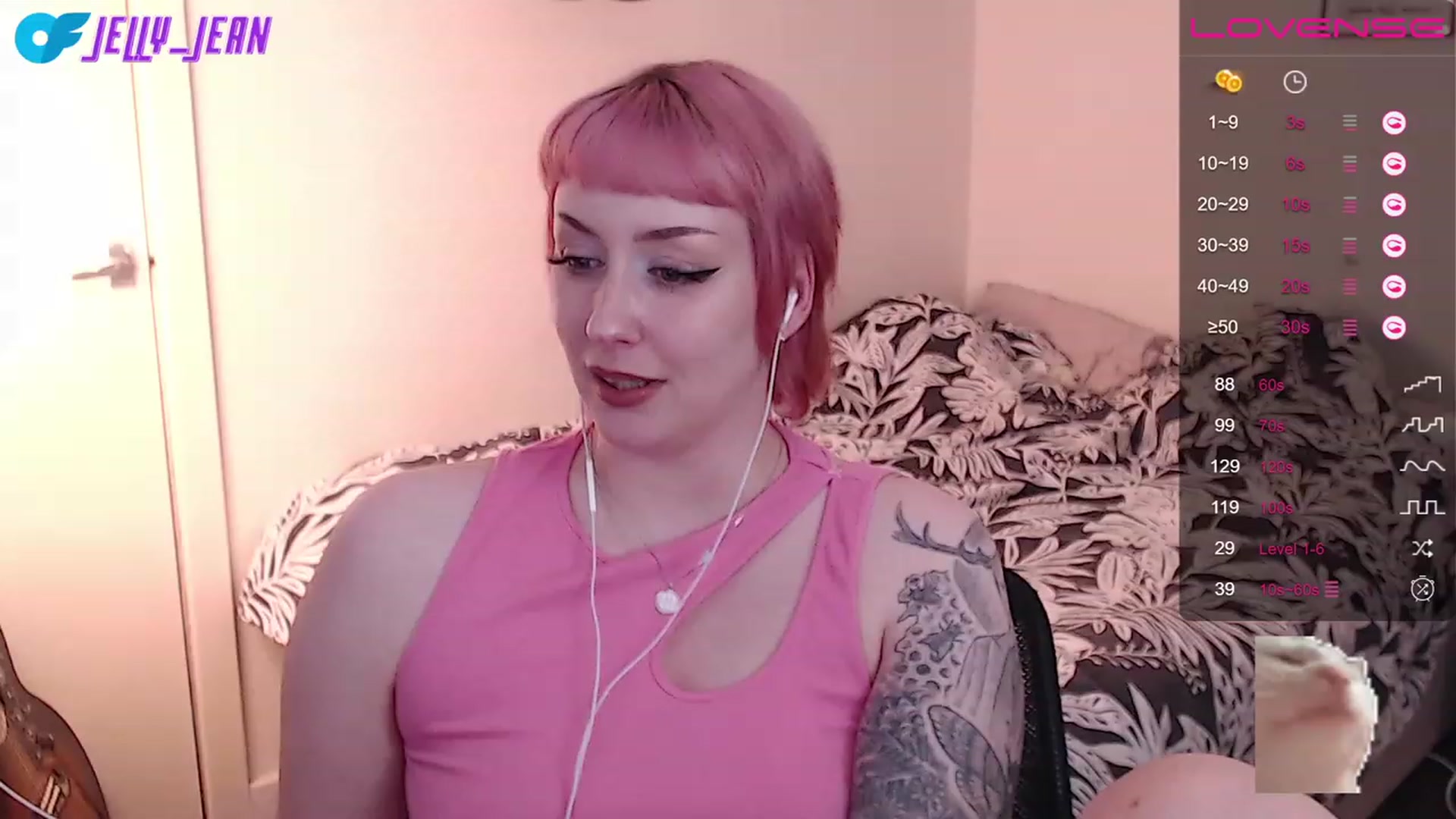 Gallery image thumbnail from Jelly_Jean's myfreecams stream on, 07/23/2023, 19:38 image 9 of 20