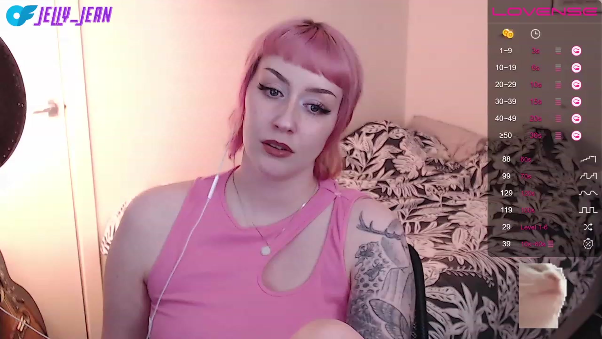 Gallery image thumbnail from Jelly_Jean's myfreecams stream on, 07/23/2023, 19:38 image 15 of 20