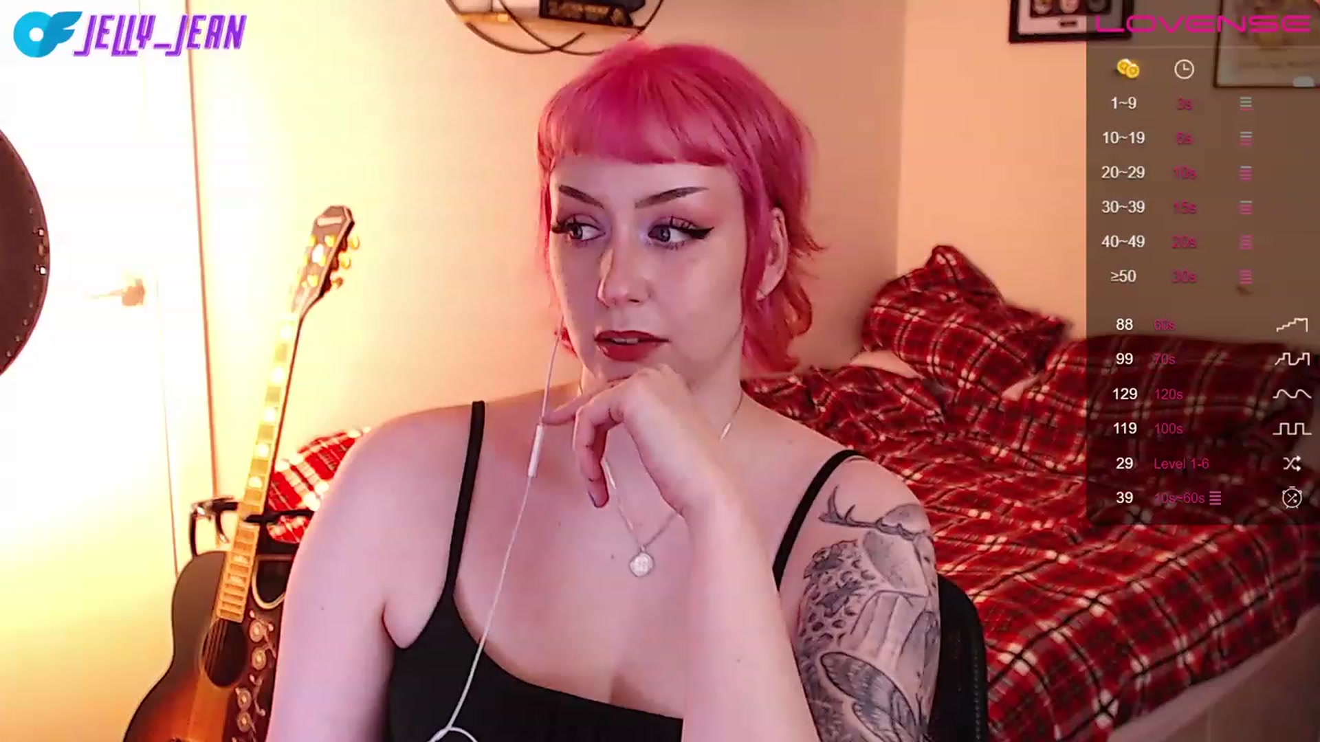 Gallery image thumbnail from Jelly_Jean's myfreecams stream on, 07/29/2023, 16:33 image 13 of 20