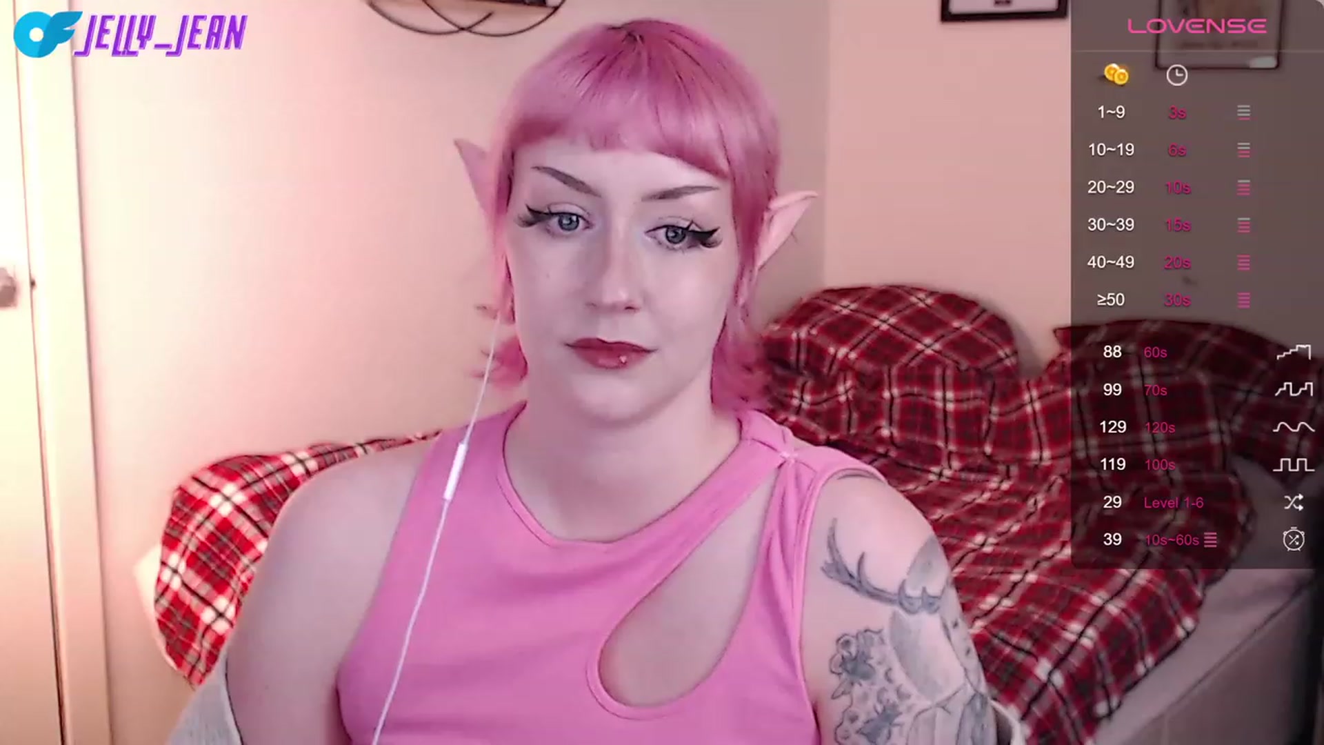 Gallery image thumbnail from Jelly_Jean's myfreecams stream on, 08/19/2023, 18:23 image 3 of 20