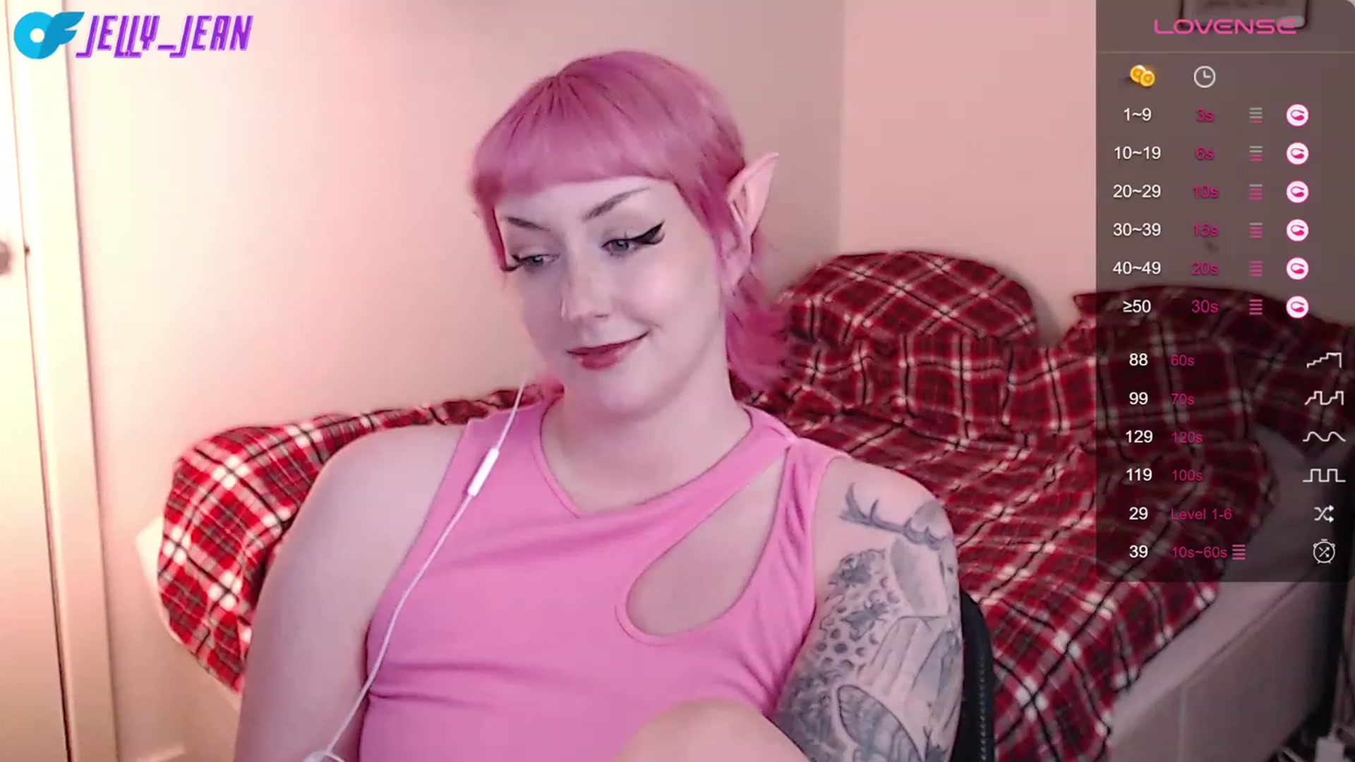Gallery image thumbnail from Jelly_Jean's myfreecams stream on, 08/19/2023, 18:23 image 18 of 20