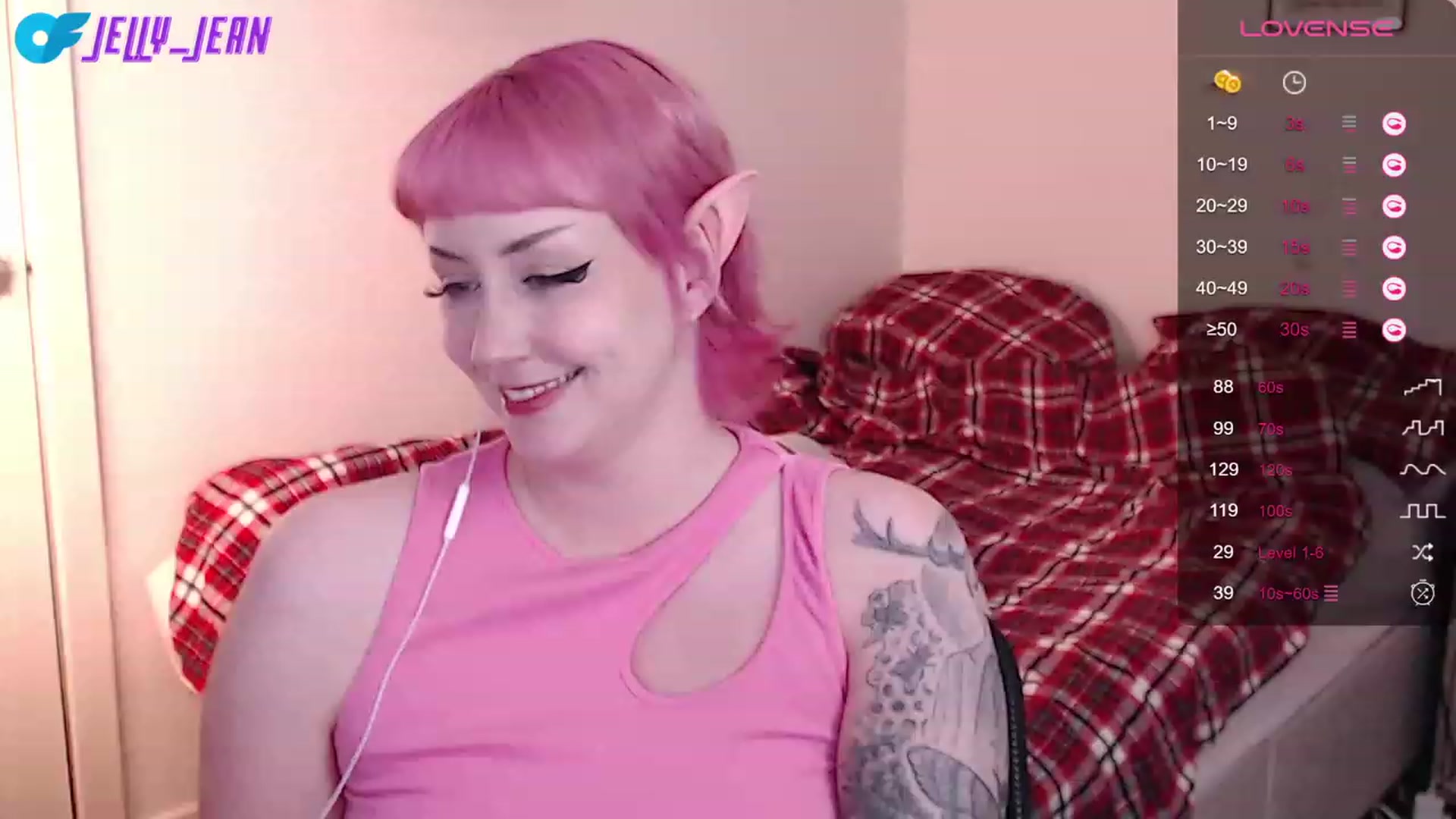 Gallery image thumbnail from Jelly_Jean's myfreecams stream on, 08/19/2023, 18:23 image 19 of 20