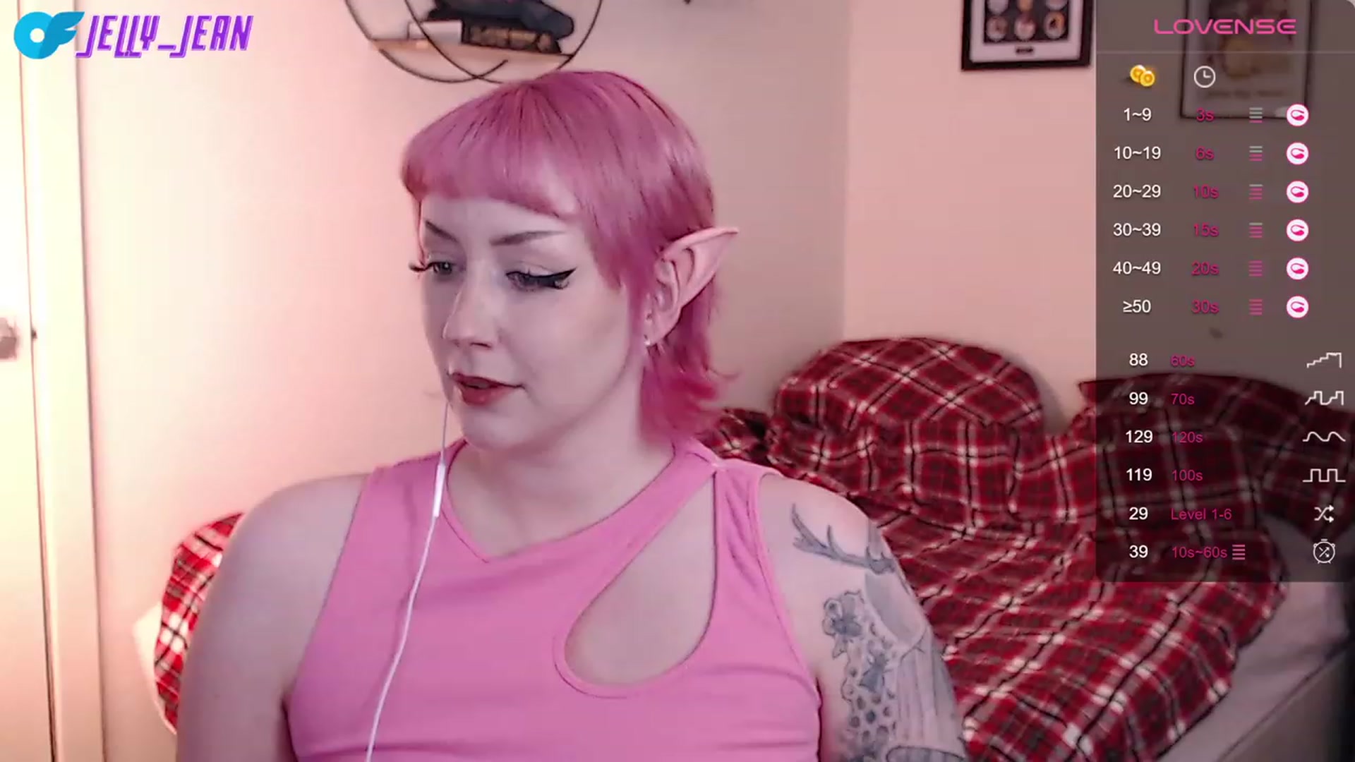 Gallery image thumbnail from Jelly_Jean's myfreecams stream on, 08/19/2023, 18:23 image 5 of 20