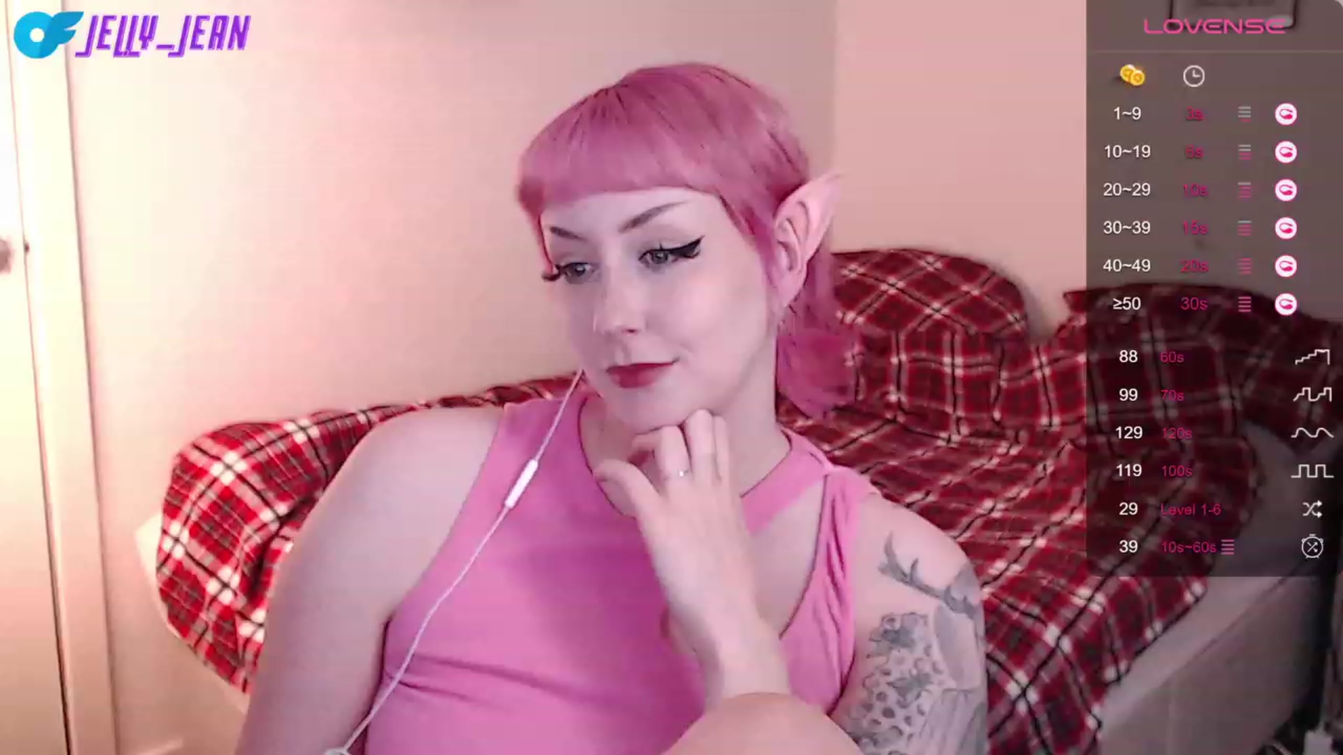 Gallery image thumbnail from Jelly_Jean's myfreecams stream on, 08/19/2023, 18:23 image 17 of 20
