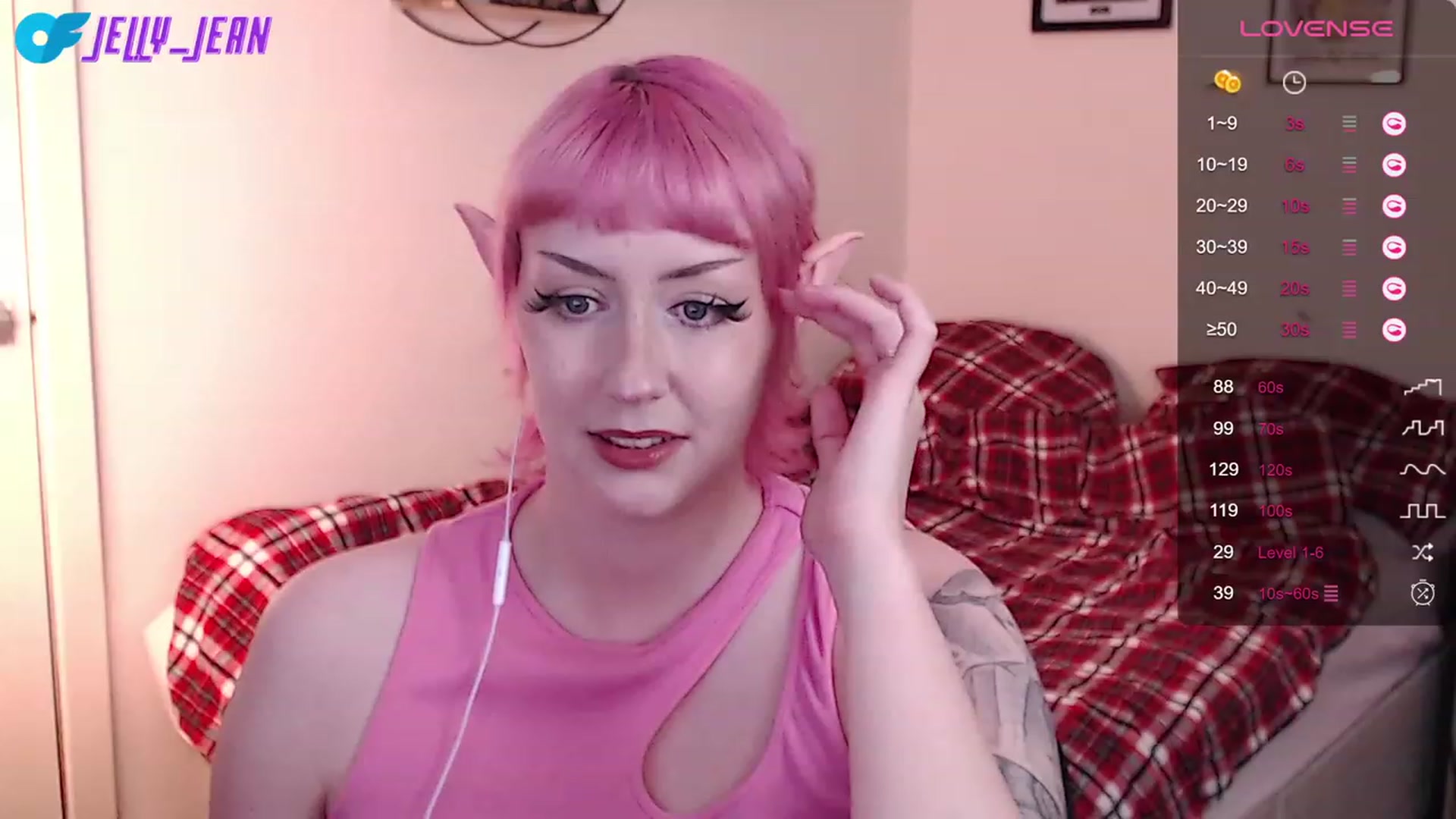 Gallery image thumbnail from Jelly_Jean's myfreecams stream on, 08/19/2023, 18:23 image 6 of 20