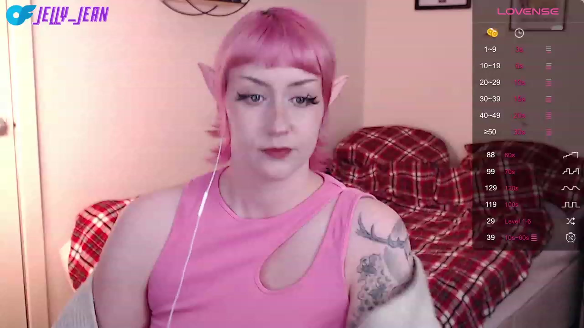 Gallery image thumbnail from Jelly_Jean's myfreecams stream on, 08/19/2023, 18:23 image 2 of 20