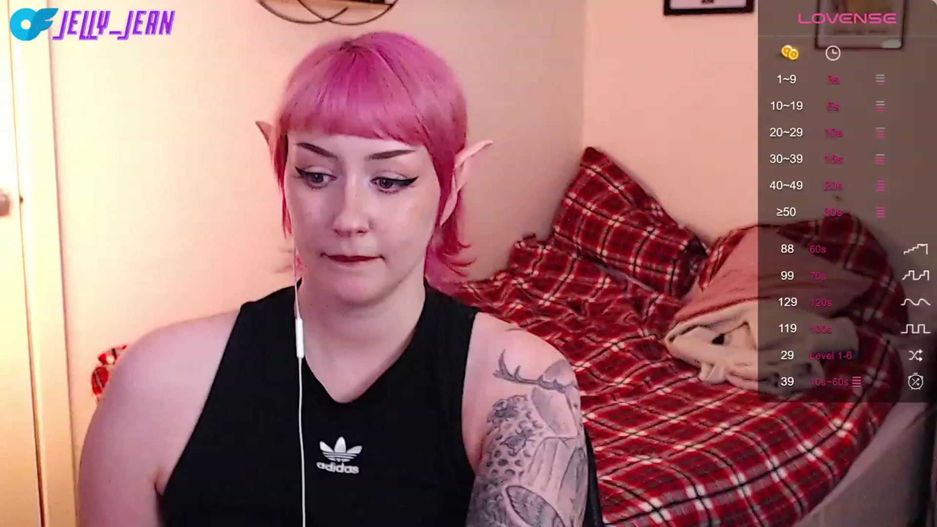 Gallery image thumbnail from Jelly_Jean's myfreecams stream on, 08/20/2023, 17:23 image 1 of 20