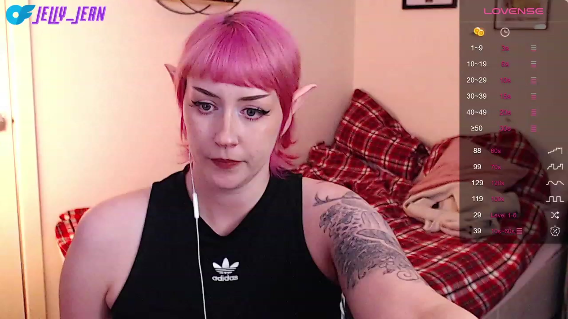 Gallery image thumbnail from Jelly_Jean's myfreecams stream on, 08/20/2023, 17:23 image 8 of 20