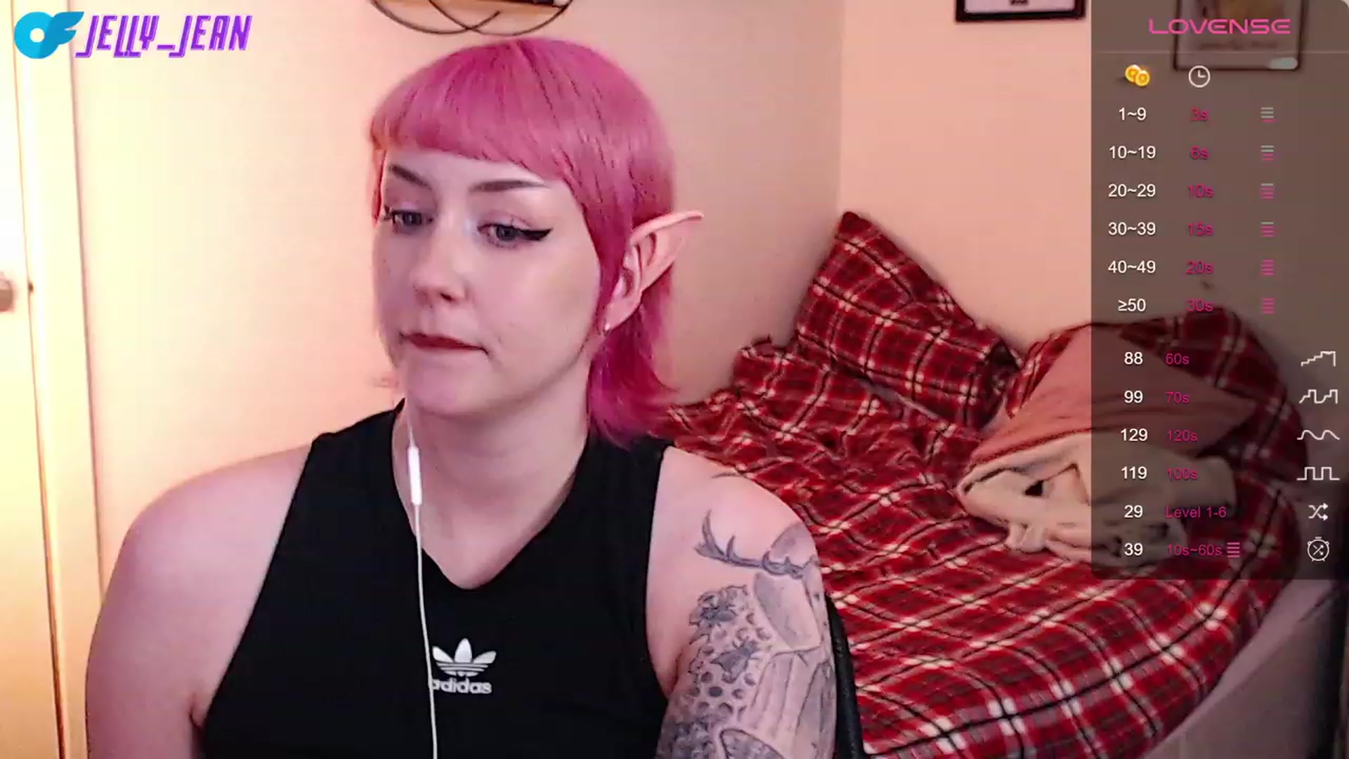 Gallery image thumbnail from Jelly_Jean's myfreecams stream on, 08/20/2023, 17:23 image 2 of 20