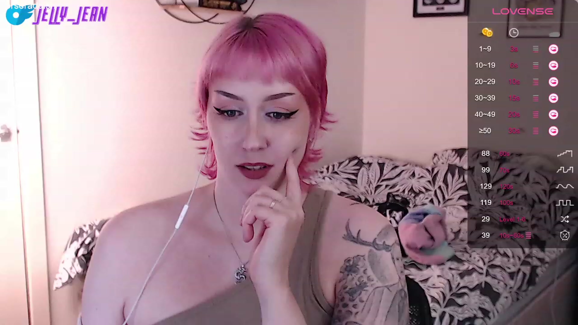 Gallery image thumbnail from Jelly_Jean's myfreecams stream on, 09/05/2023, 11:56 image 1 of 20