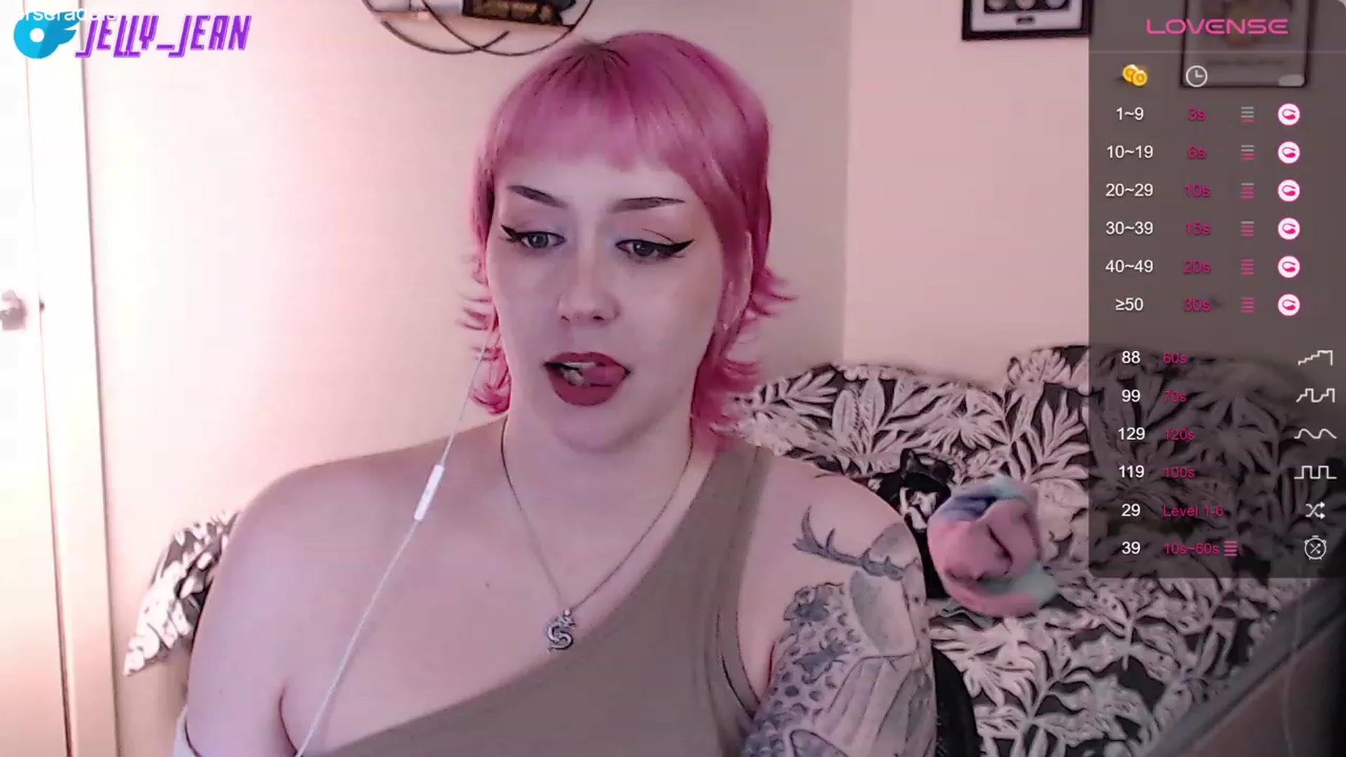 Gallery image thumbnail from Jelly_Jean's myfreecams stream on, 09/05/2023, 11:56 image 6 of 20