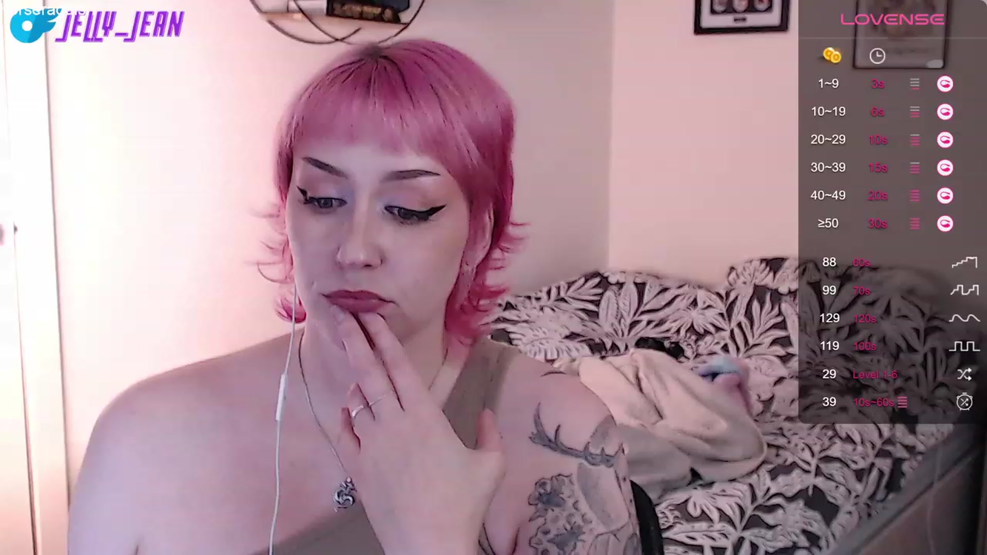 Gallery image thumbnail from Jelly_Jean's myfreecams stream on, 09/05/2023, 13:44 image 16 of 20