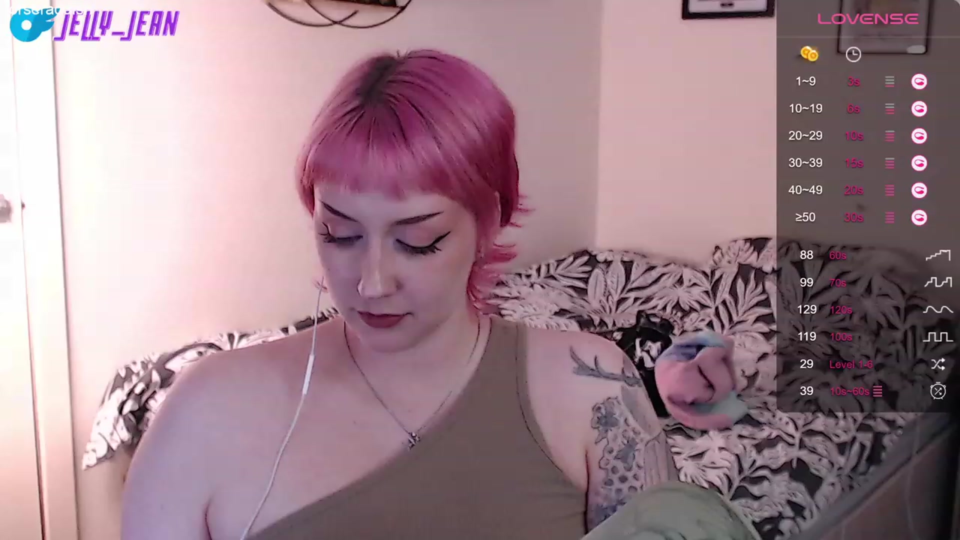 Gallery image thumbnail from Jelly_Jean's myfreecams stream on, 09/05/2023, 13:44 image 1 of 20