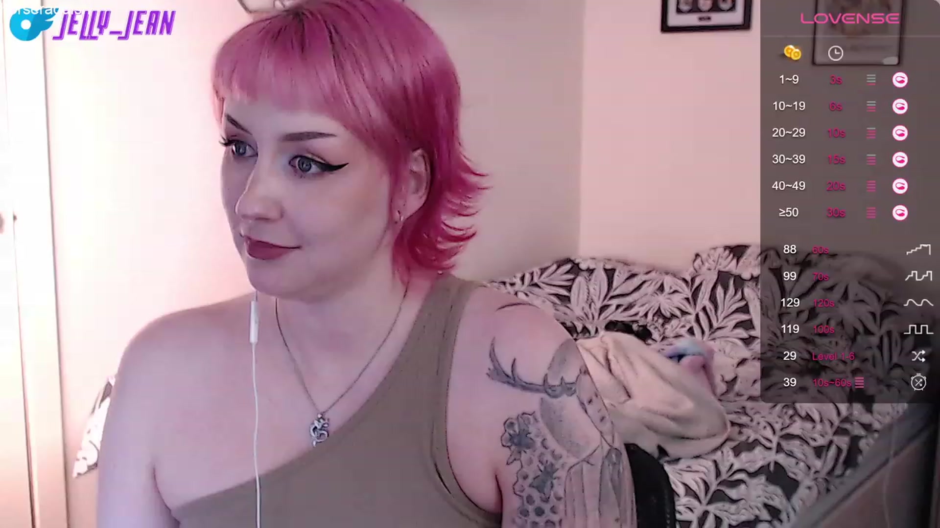 Gallery image thumbnail from Jelly_Jean's myfreecams stream on, 09/05/2023, 13:44 image 12 of 20