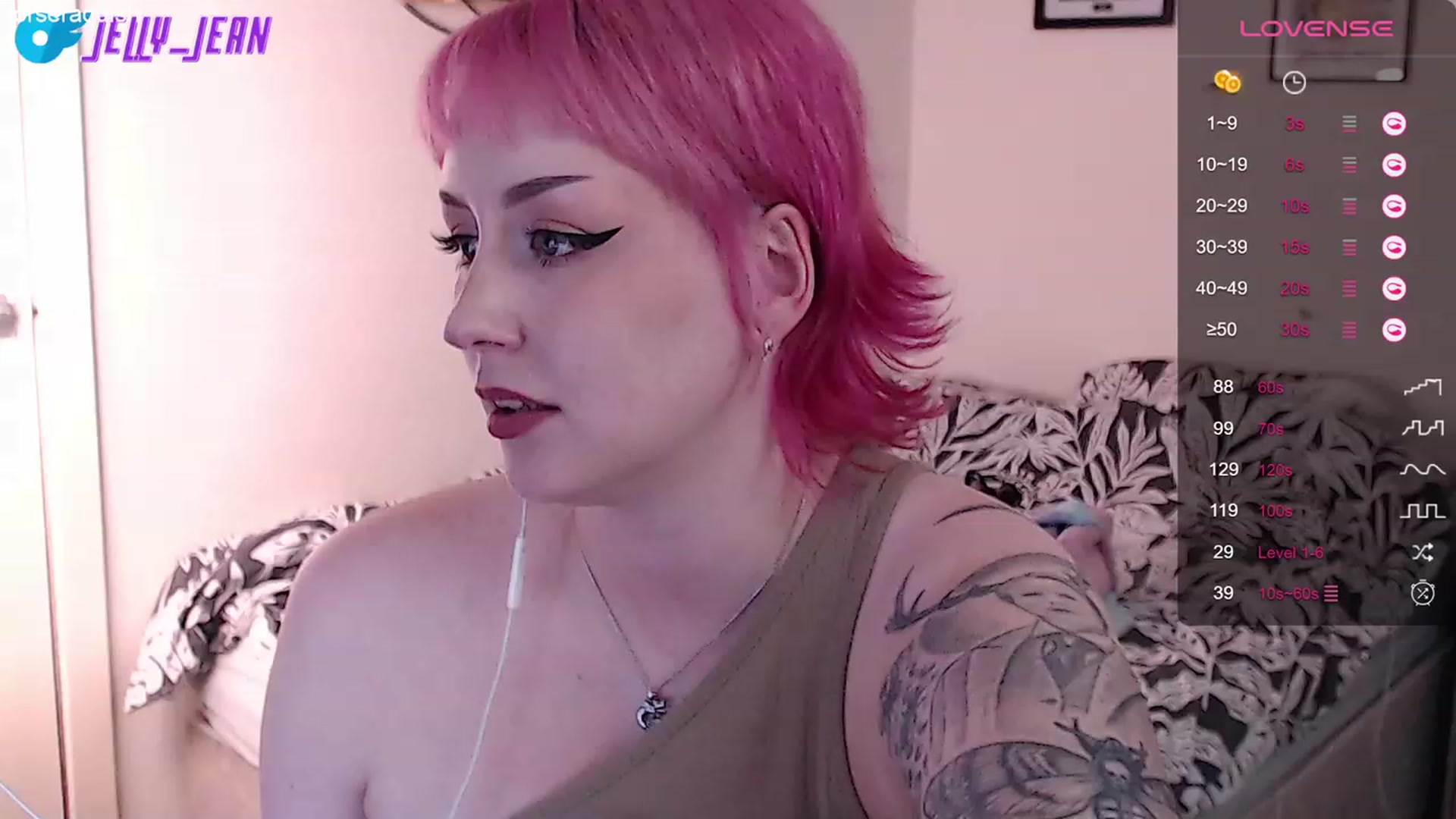 Gallery image thumbnail from Jelly_Jean's myfreecams stream on, 09/05/2023, 13:44 image 5 of 20