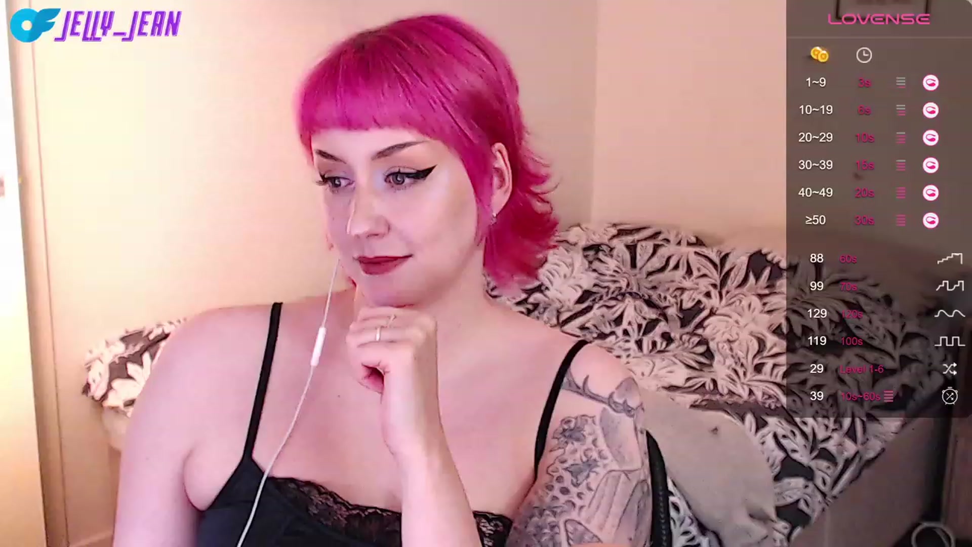 Gallery image thumbnail from Jelly_Jean's myfreecams stream on, 09/09/2023, 13:39 image 2 of 20