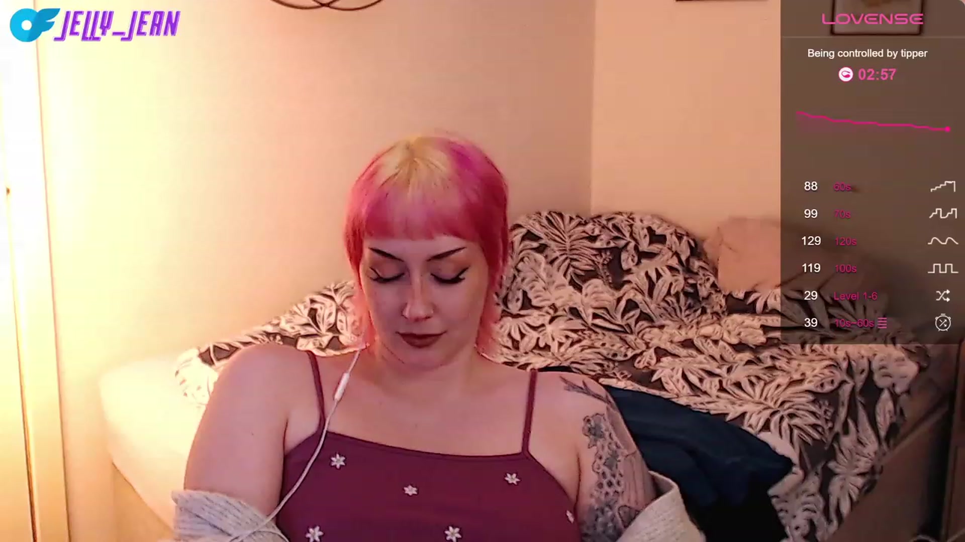 Gallery image thumbnail from Jelly_Jean's myfreecams stream on, 09/16/2023, 16:41 image 16 of 20