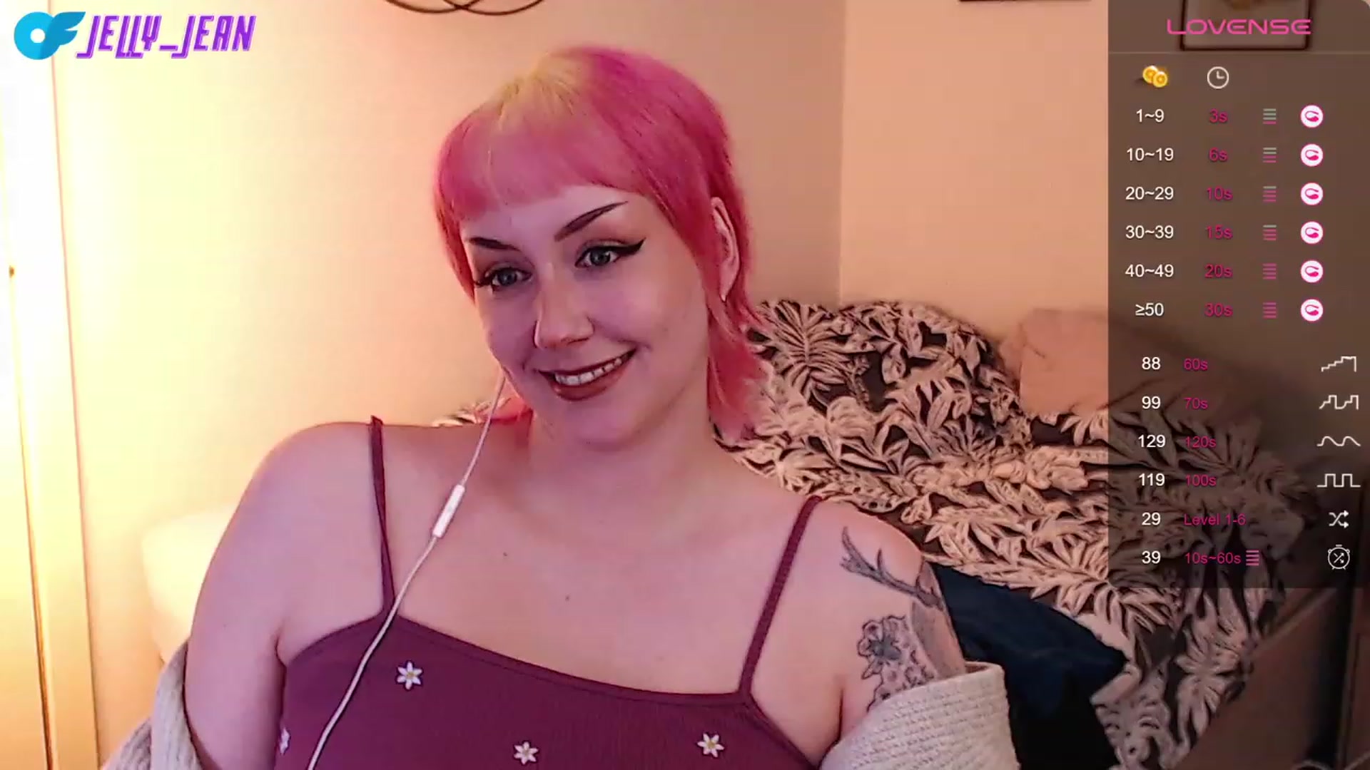 Gallery image thumbnail from Jelly_Jean's myfreecams stream on, 09/16/2023, 16:41 image 9 of 20