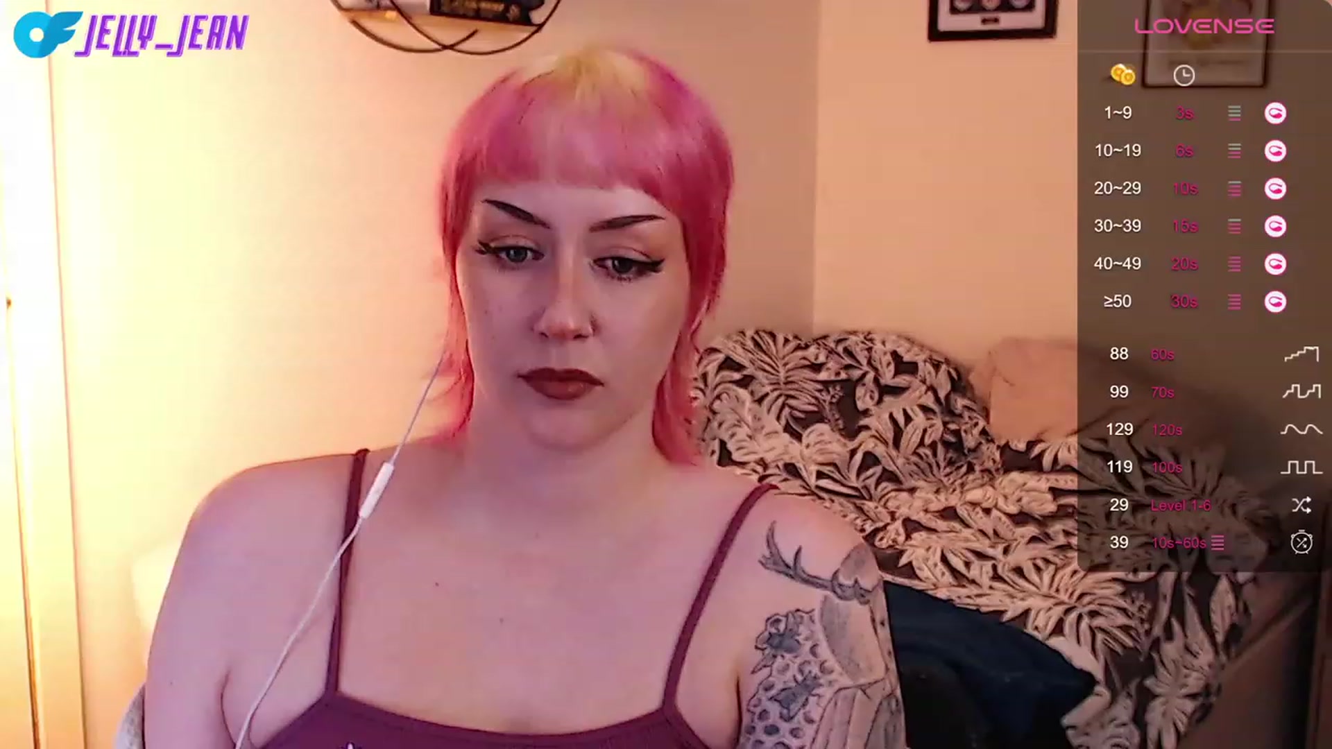 Gallery image thumbnail from Jelly_Jean's myfreecams stream on, 09/16/2023, 16:41 image 2 of 20
