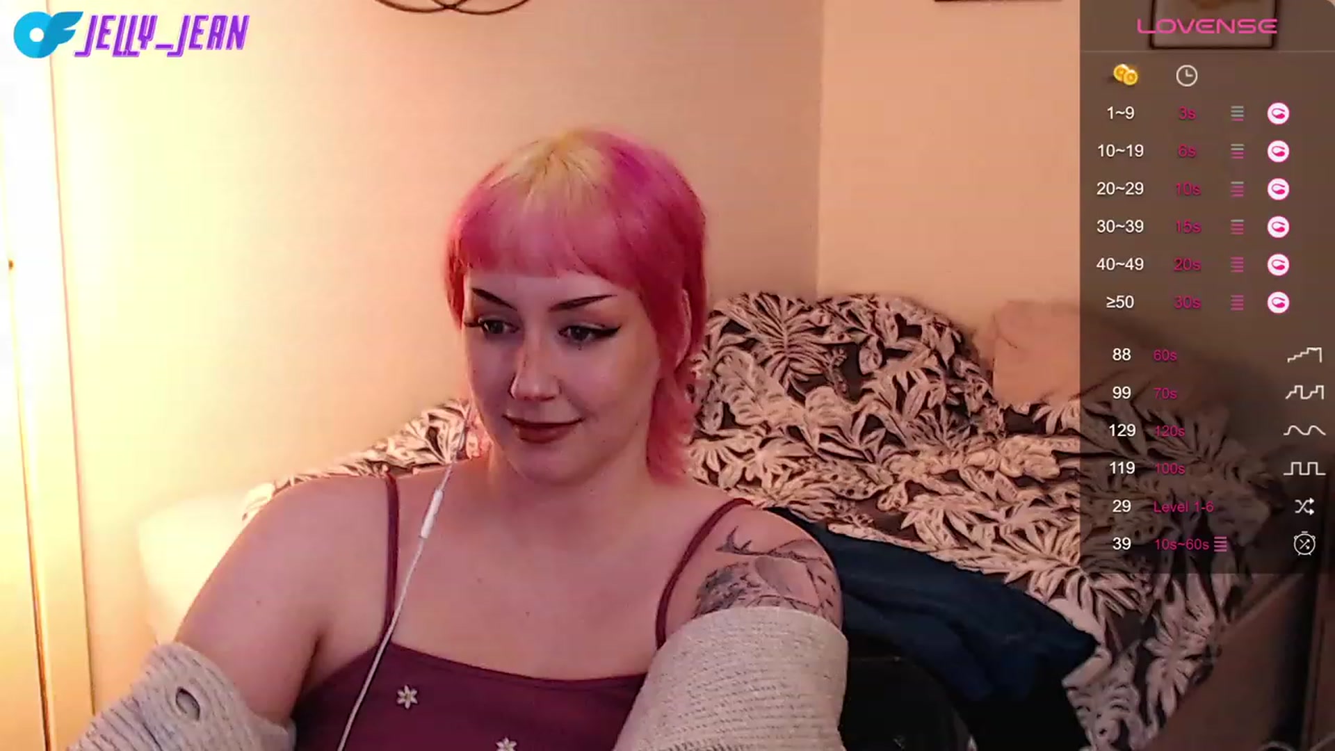 Gallery image thumbnail from Jelly_Jean's myfreecams stream on, 09/16/2023, 17:04 image 19 of 20