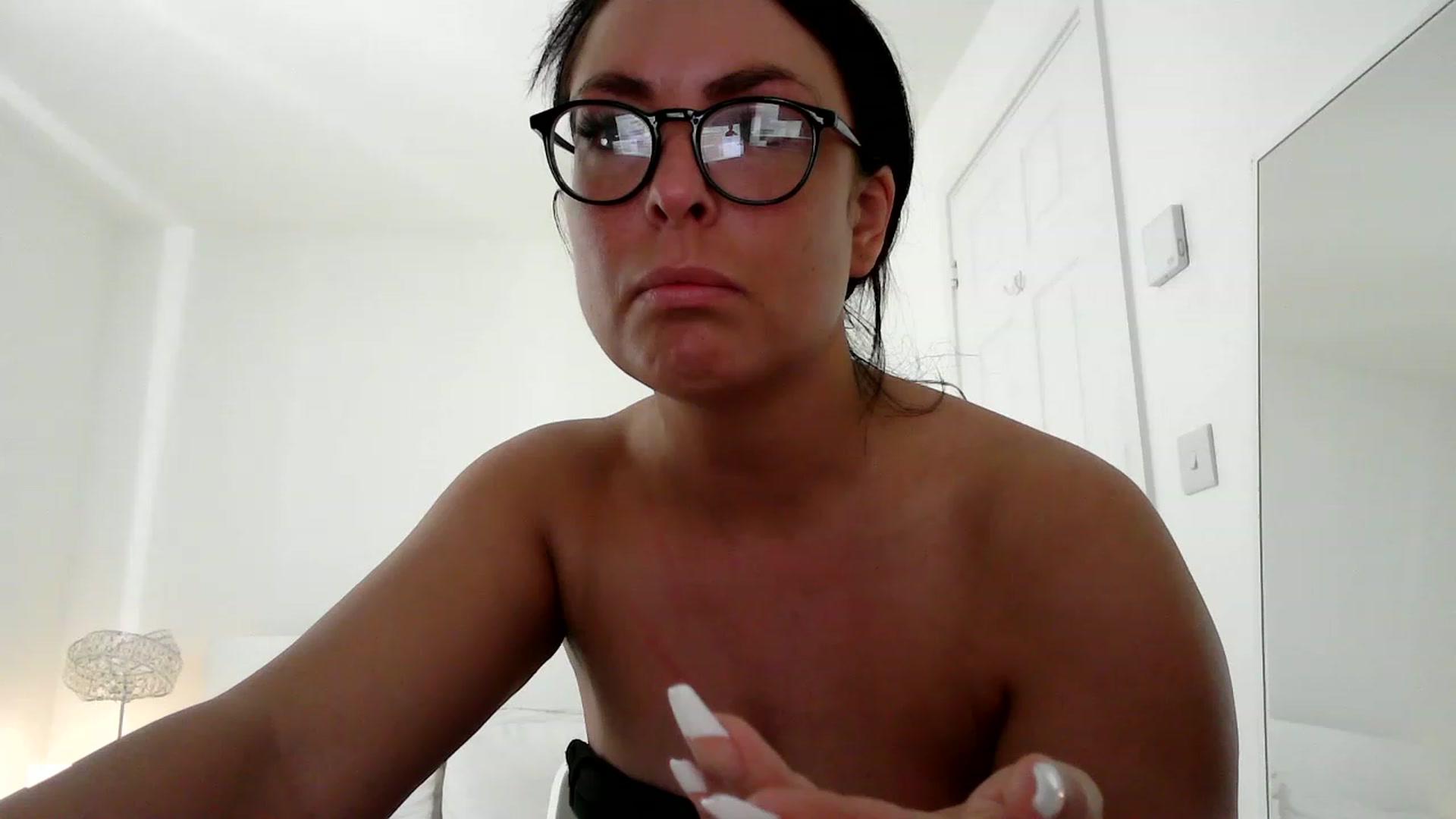 Gallery image thumbnail from Jendrizzy's myfreecams stream on, 02/22/2023, 10:00 image 1 of 20