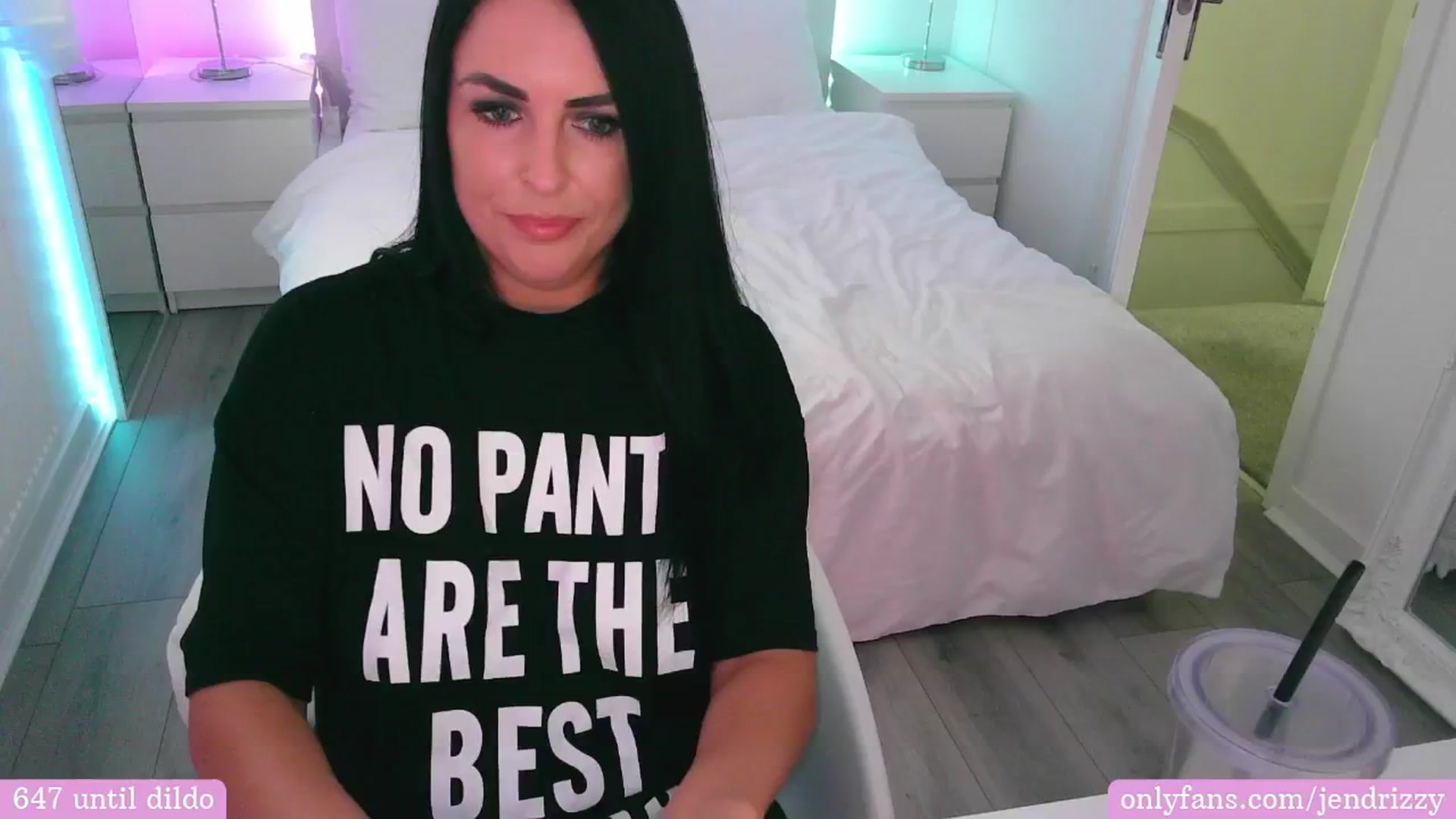 Gallery image thumbnail from Jendrizzy's myfreecams stream on, 05/25/2024, 17:59 image 12 of 20