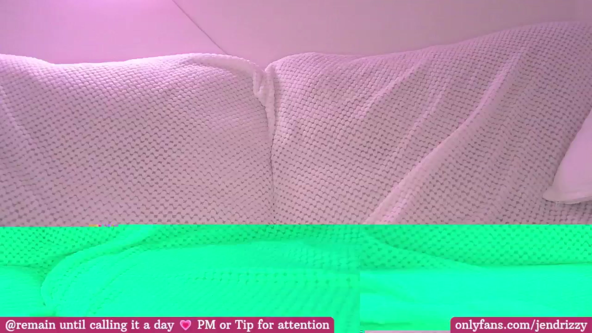 Gallery image thumbnail from Jendrizzy's myfreecams stream on, 11/16/2024, 17:23 image 17 of 20