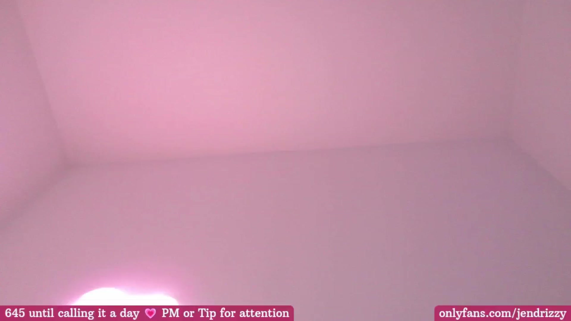 Gallery image thumbnail from Jendrizzy's myfreecams stream on, 11/16/2024, 17:23 image 4 of 20