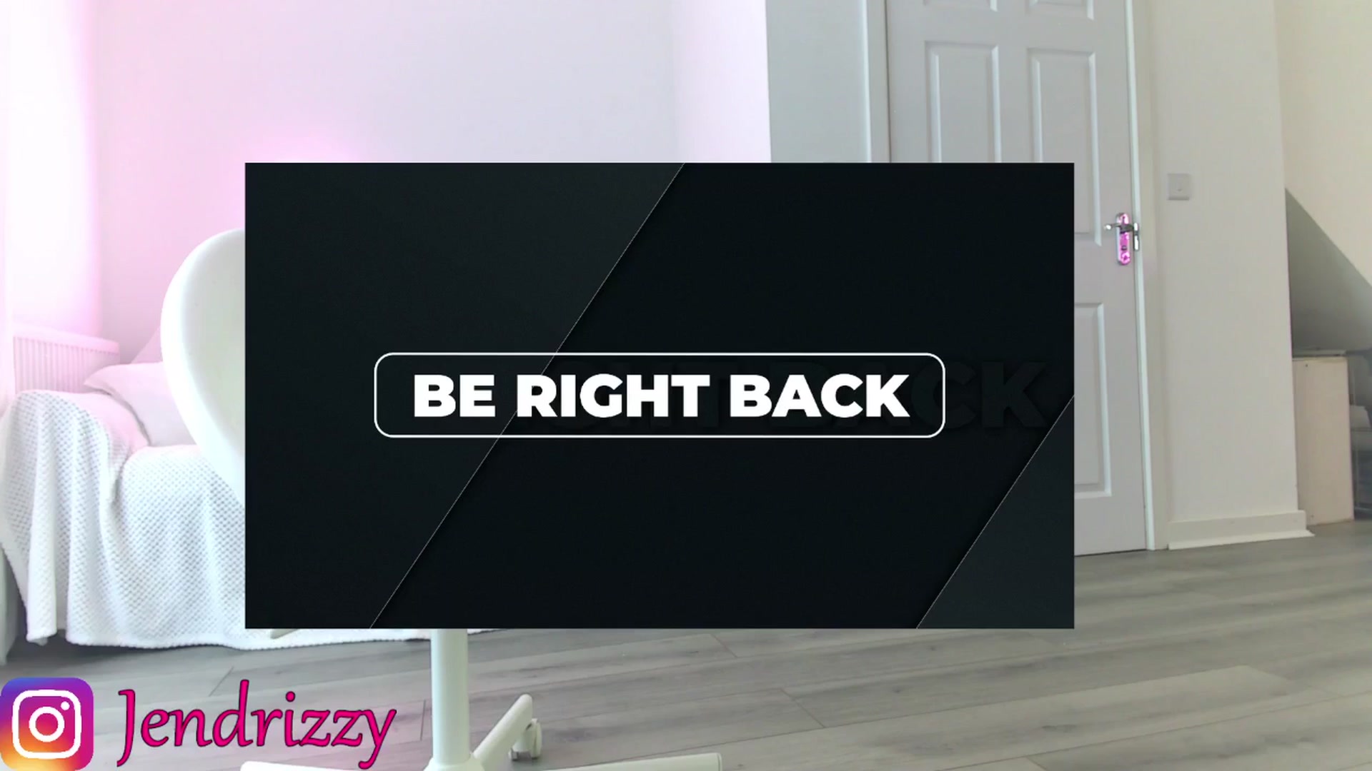 Gallery image thumbnail from Jendrizzy's myfreecams stream on, 07/03/2025, 19:10 image 20 of 20