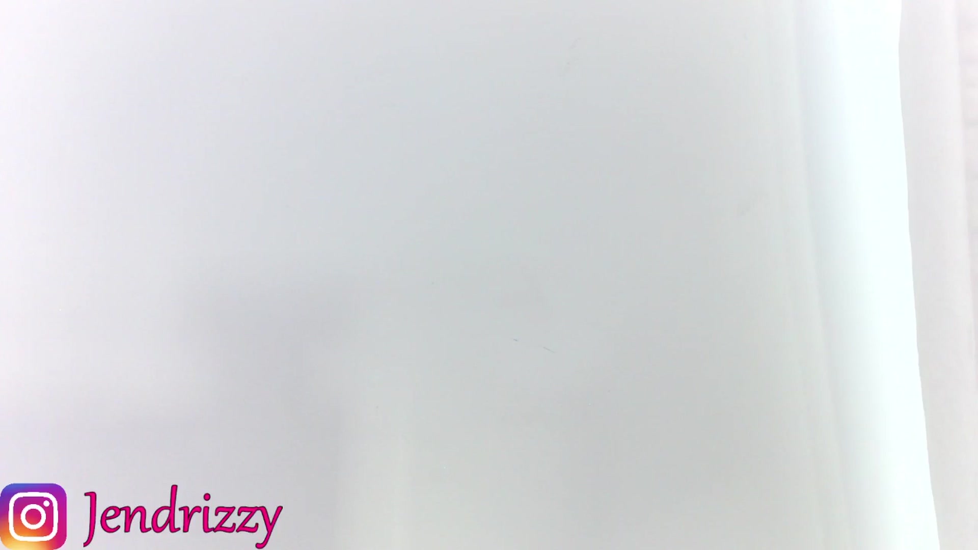 Gallery image thumbnail from Jendrizzy's myfreecams stream on, 07/03/2025, 19:10 image 3 of 20
