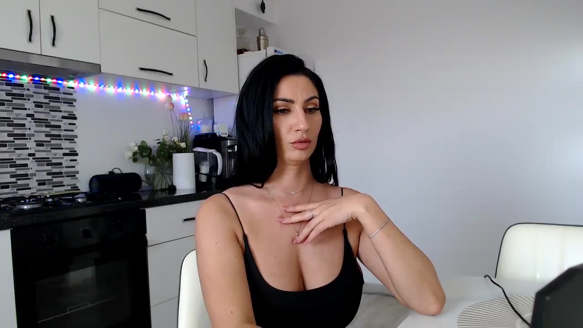 Gallery image thumbnail from JeniferJain's myfreecams stream on, 10/10/2024, 10:09 image 20 of 20