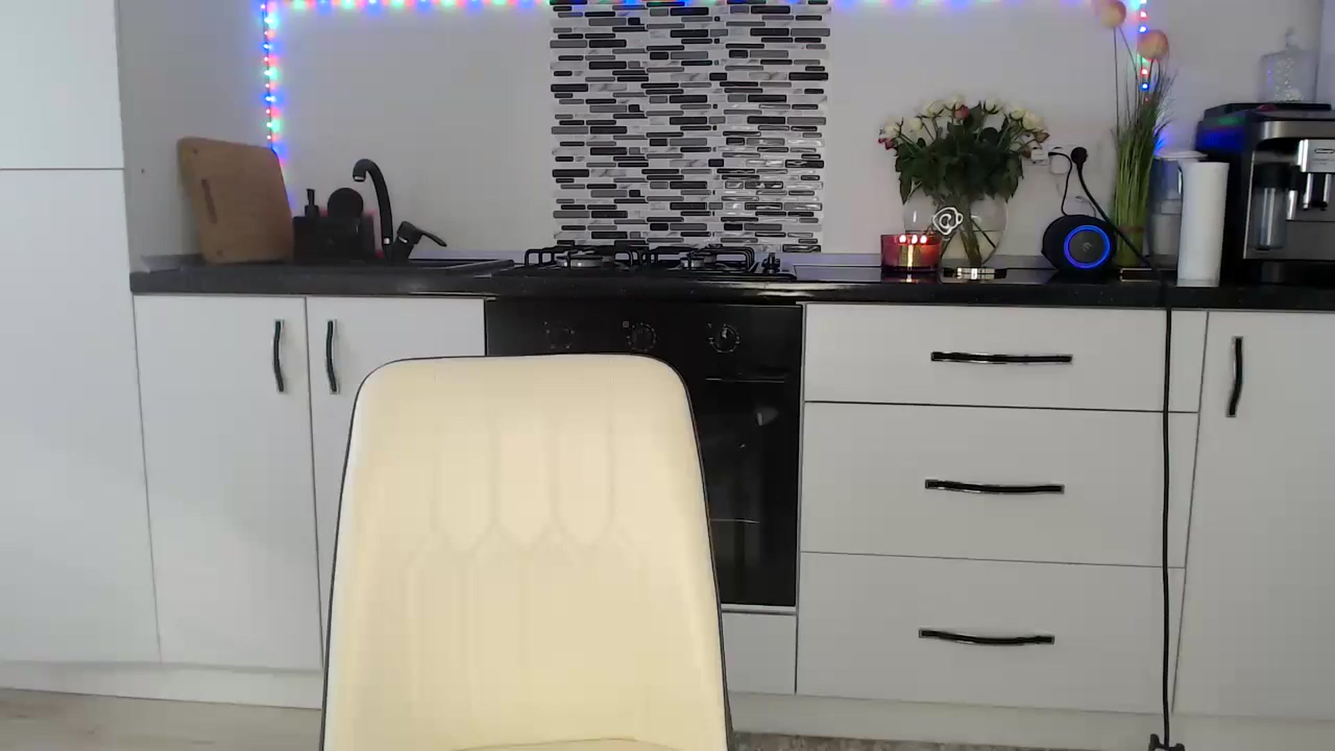 Gallery image thumbnail from JeniferJain's myfreecams stream on, 10/22/2024, 10:32 image 1 of 20