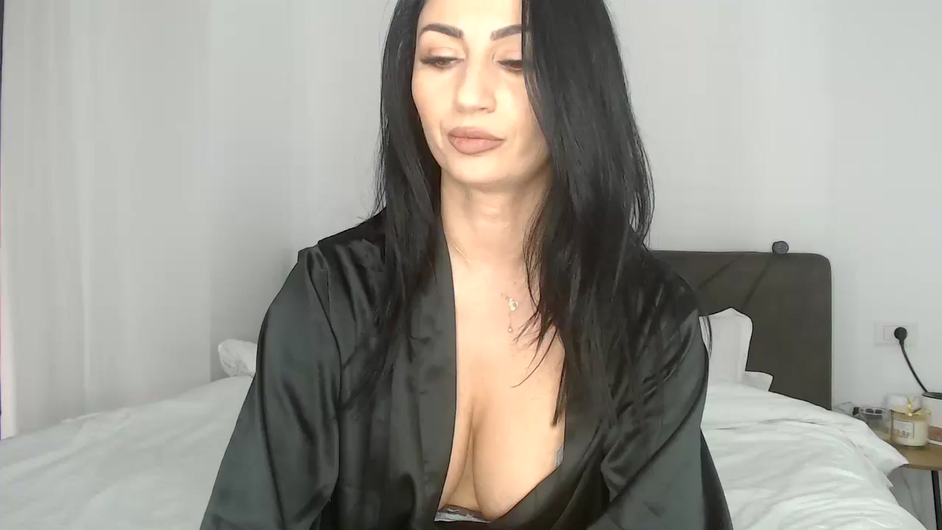 Gallery image thumbnail from JeniferJain's myfreecams stream on, 10/29/2024, 07:19 image 7 of 20