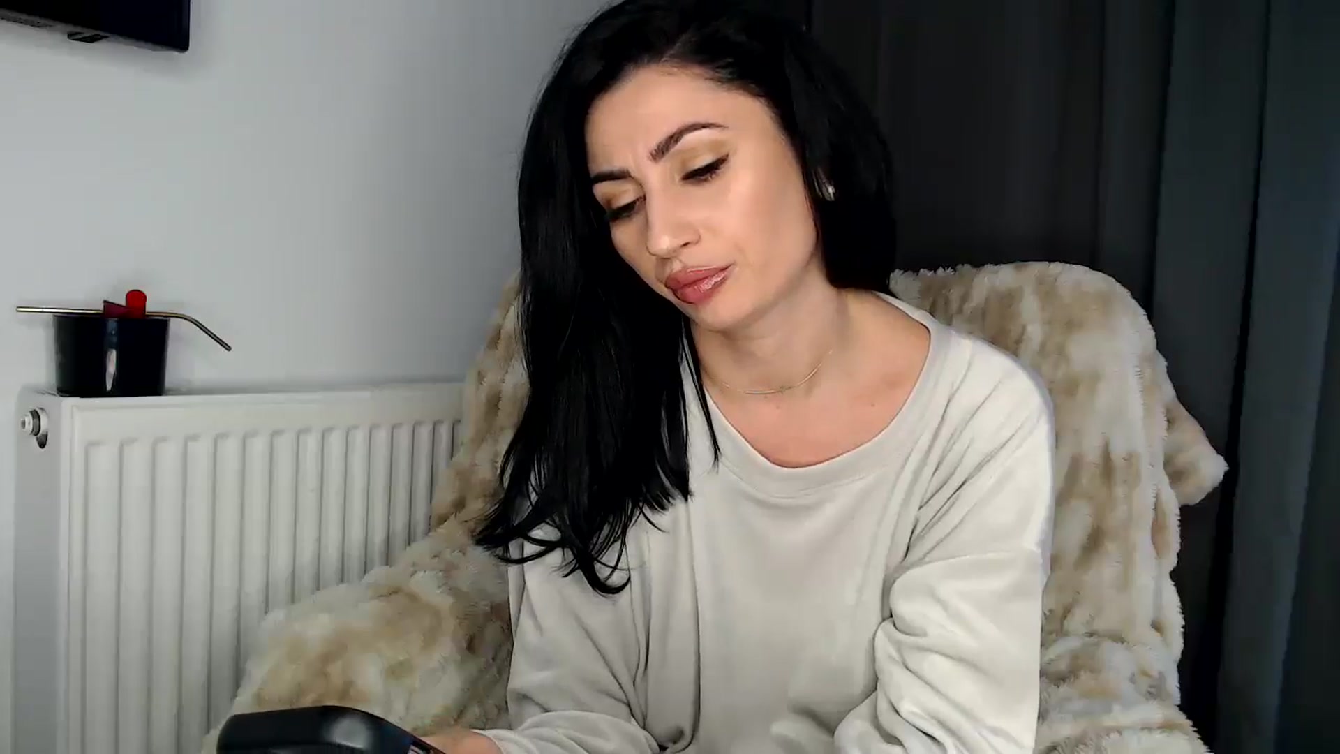 Gallery image thumbnail from JeniferJain's myfreecams stream on, 11/23/2025, 12:01 image 7 of 20