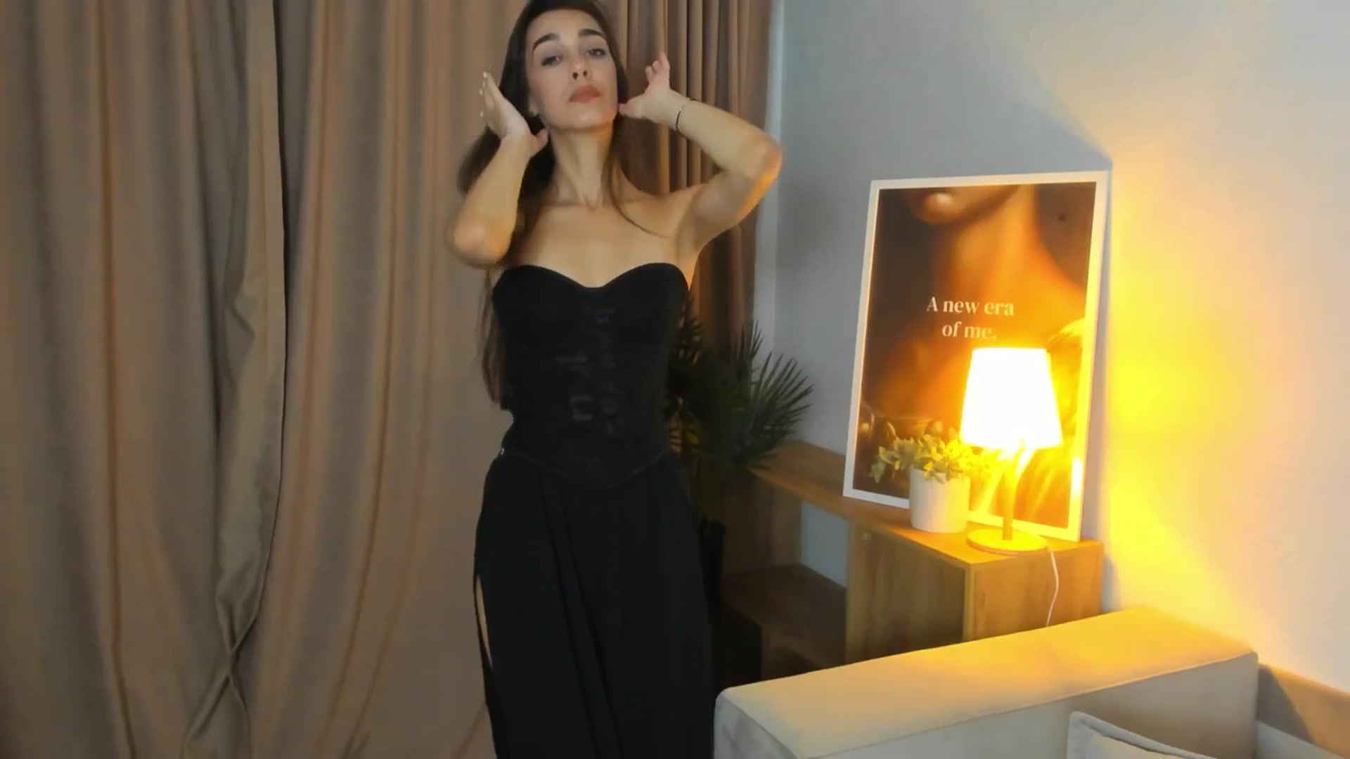 Gallery image thumbnail from Jeniferr_Star's myfreecams stream on, 07/12/2025, 21:02 image 12 of 20