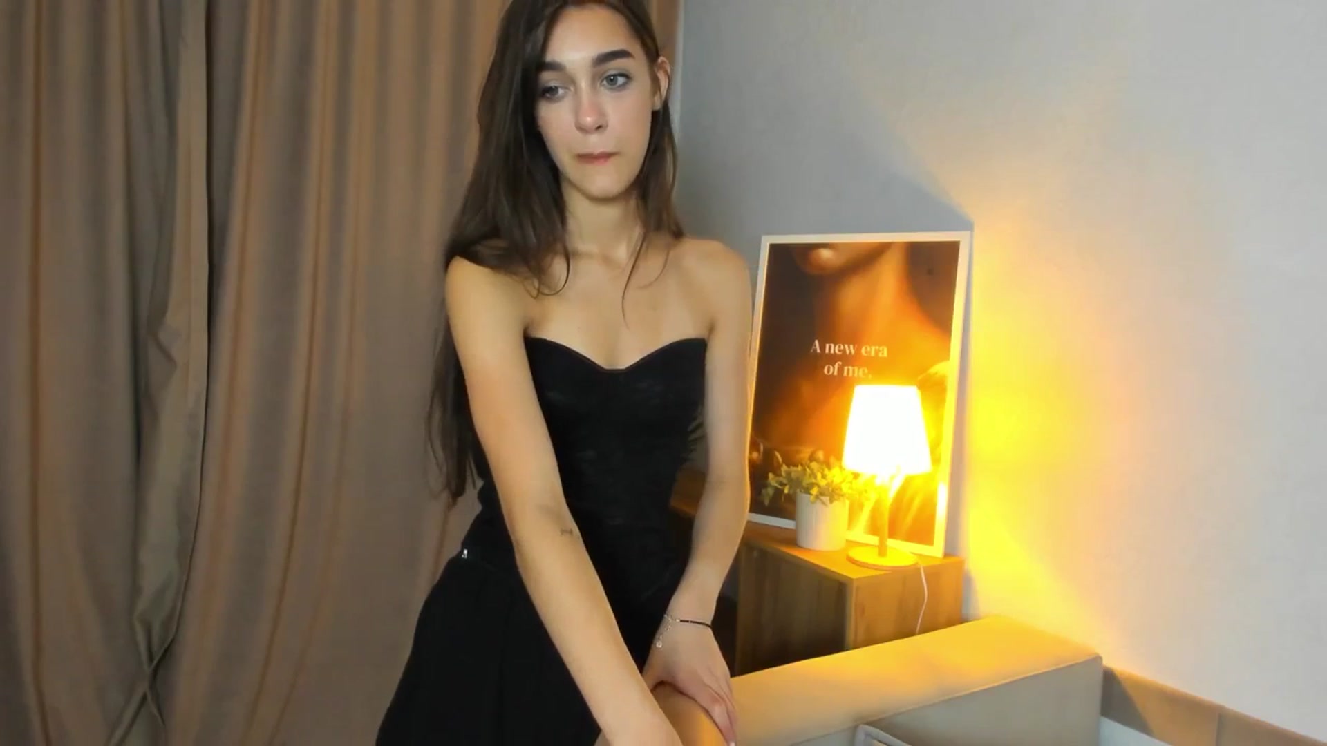 Gallery image thumbnail from Jeniferr_Star's myfreecams stream on, 07/13/2025, 01:45 image 20 of 20