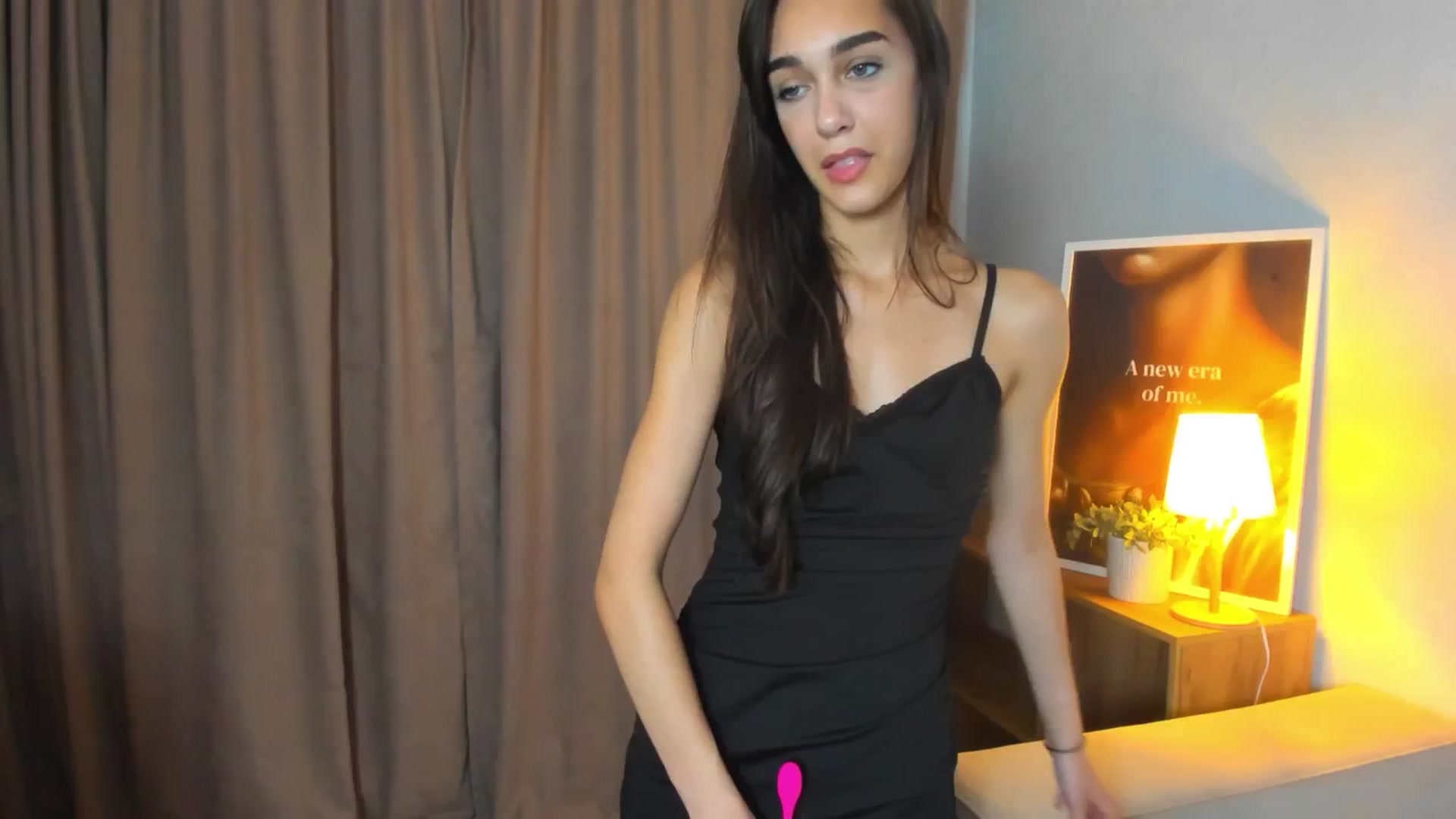 Gallery image thumbnail from Jeniferr_Star's myfreecams stream on, 07/13/2025, 23:07 image 2 of 20