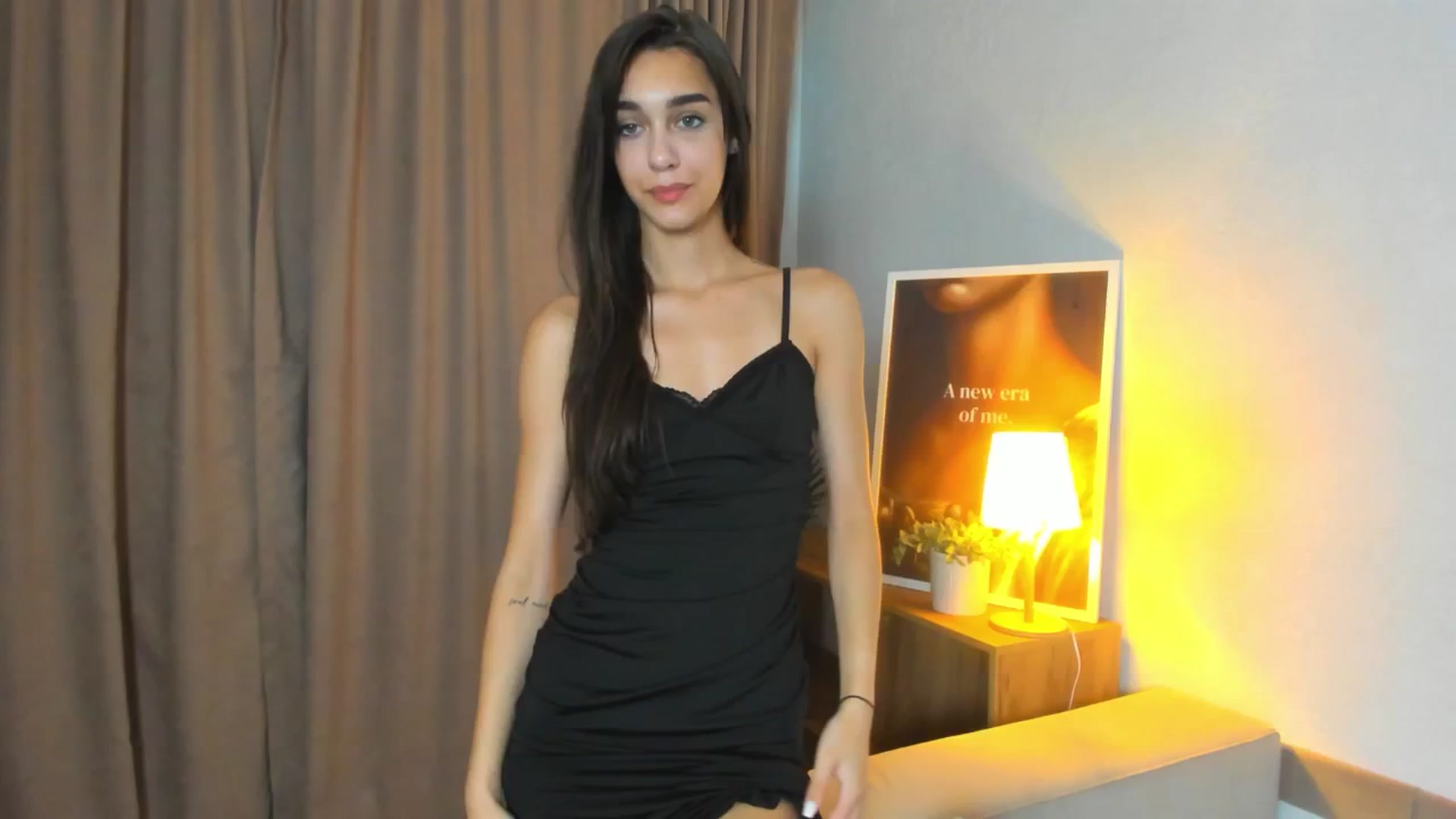 Gallery image thumbnail from Jeniferr_Star's myfreecams stream on, 07/14/2025, 01:16 image 9 of 20