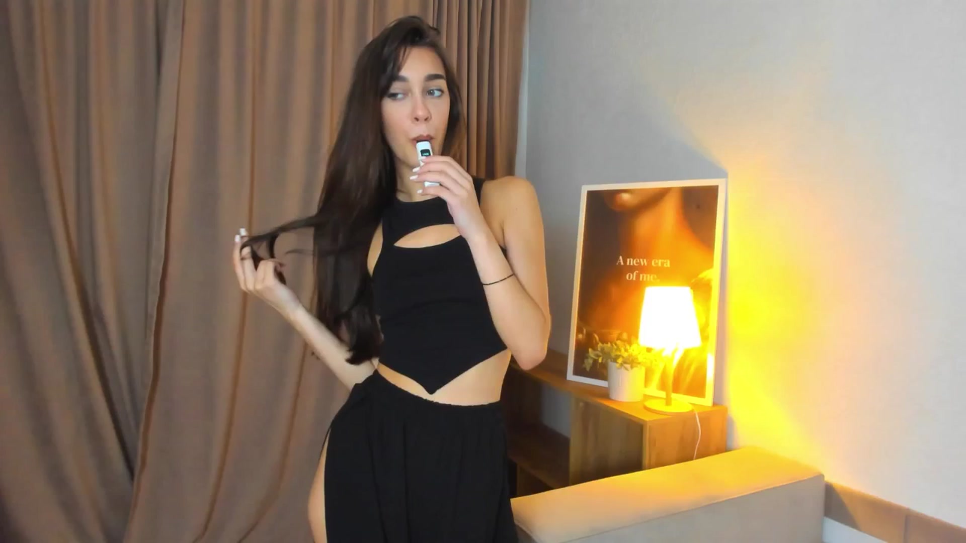 Gallery image thumbnail from Jeniferr_Star's myfreecams stream on, 07/14/2025, 21:14 image 1 of 20