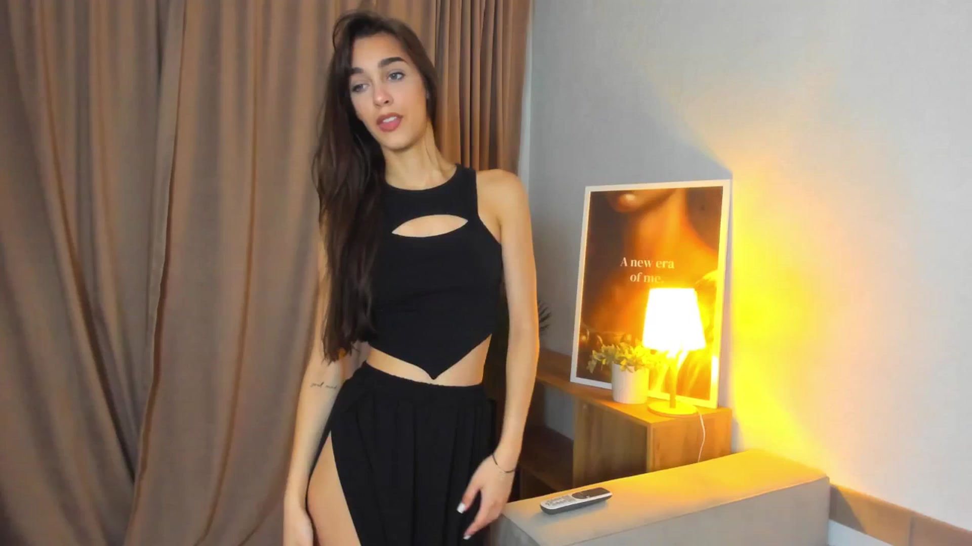 Gallery image thumbnail from Jeniferr_Star's myfreecams stream on, 07/14/2025, 21:14 image 8 of 20