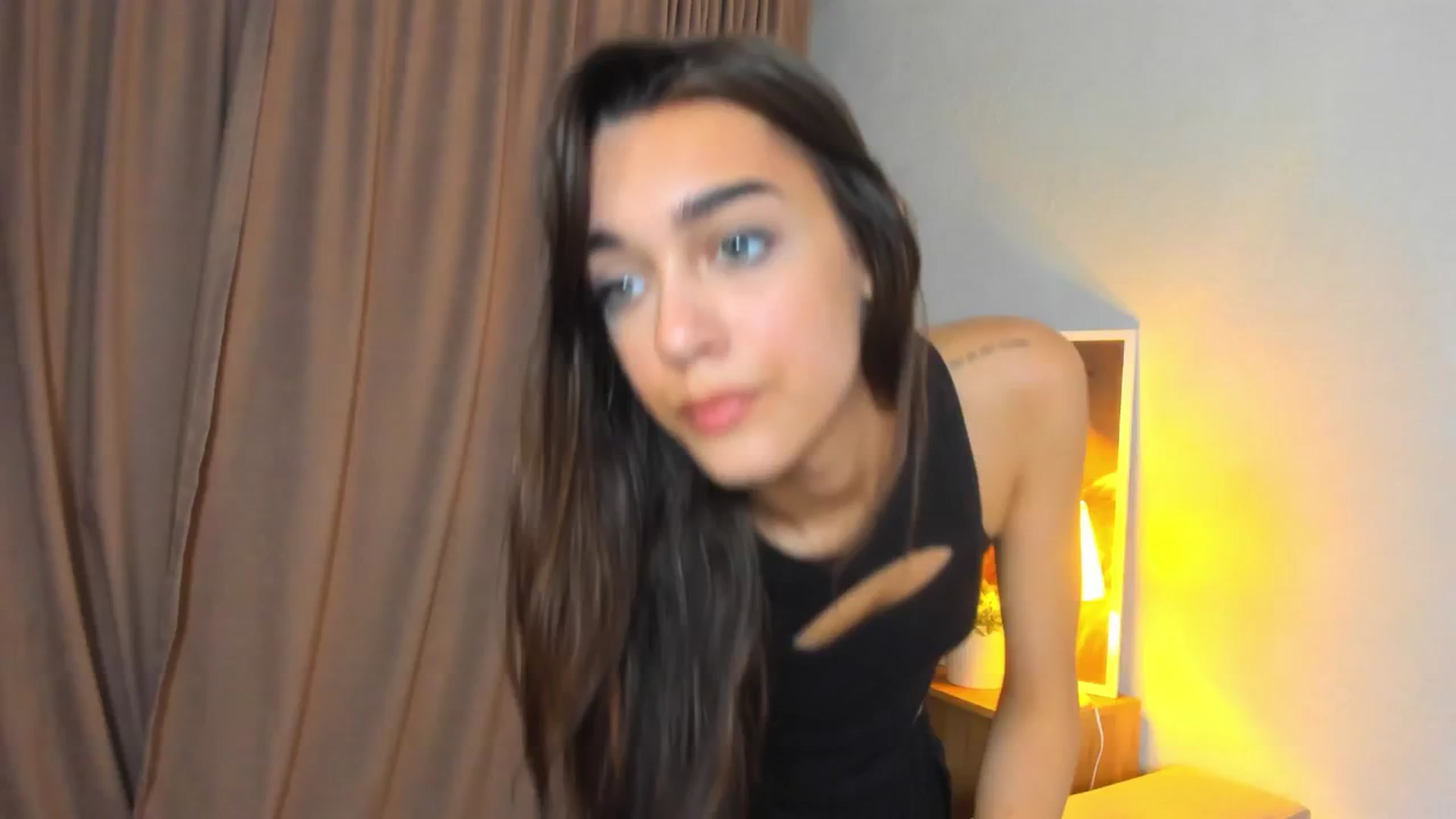 Gallery image thumbnail from Jeniferr_Star's myfreecams stream on, 07/15/2025, 24:50 image 12 of 20