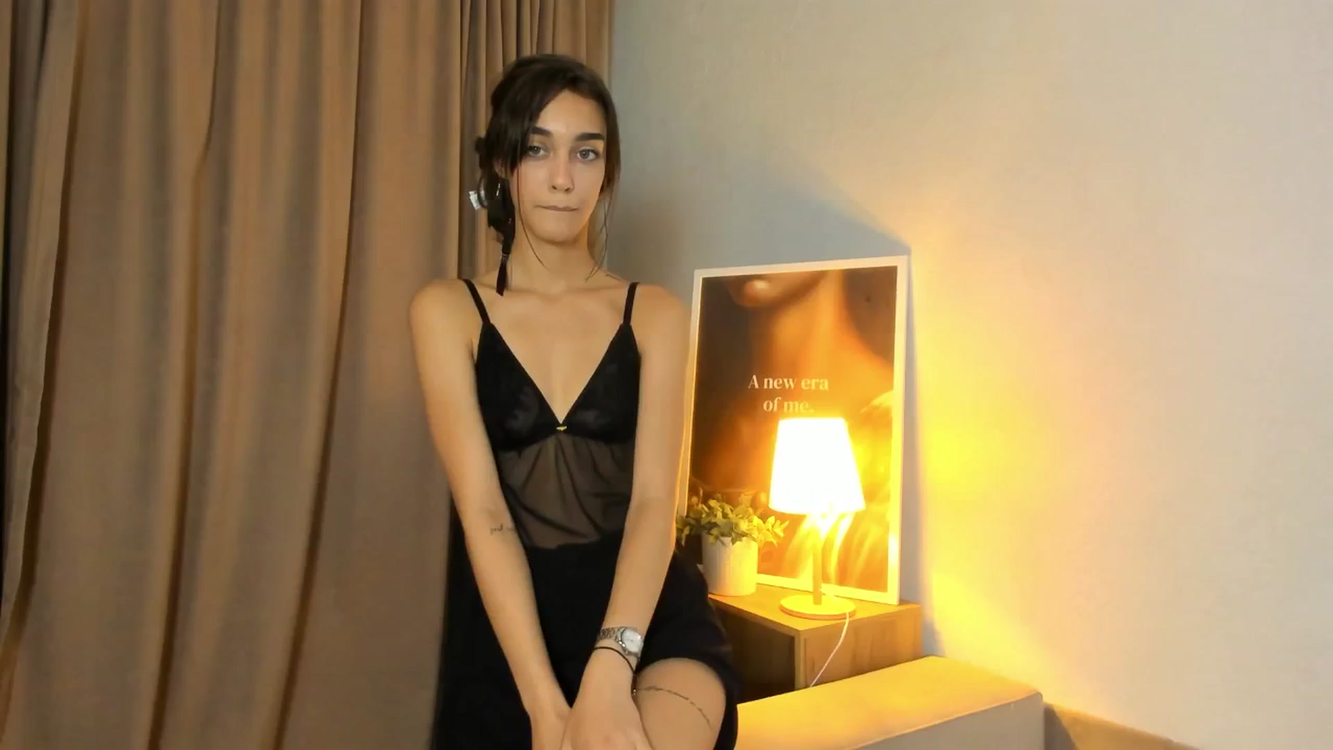 Gallery image thumbnail from Jeniferr_Star's myfreecams stream on, 07/20/2025, 01:58 image 7 of 20