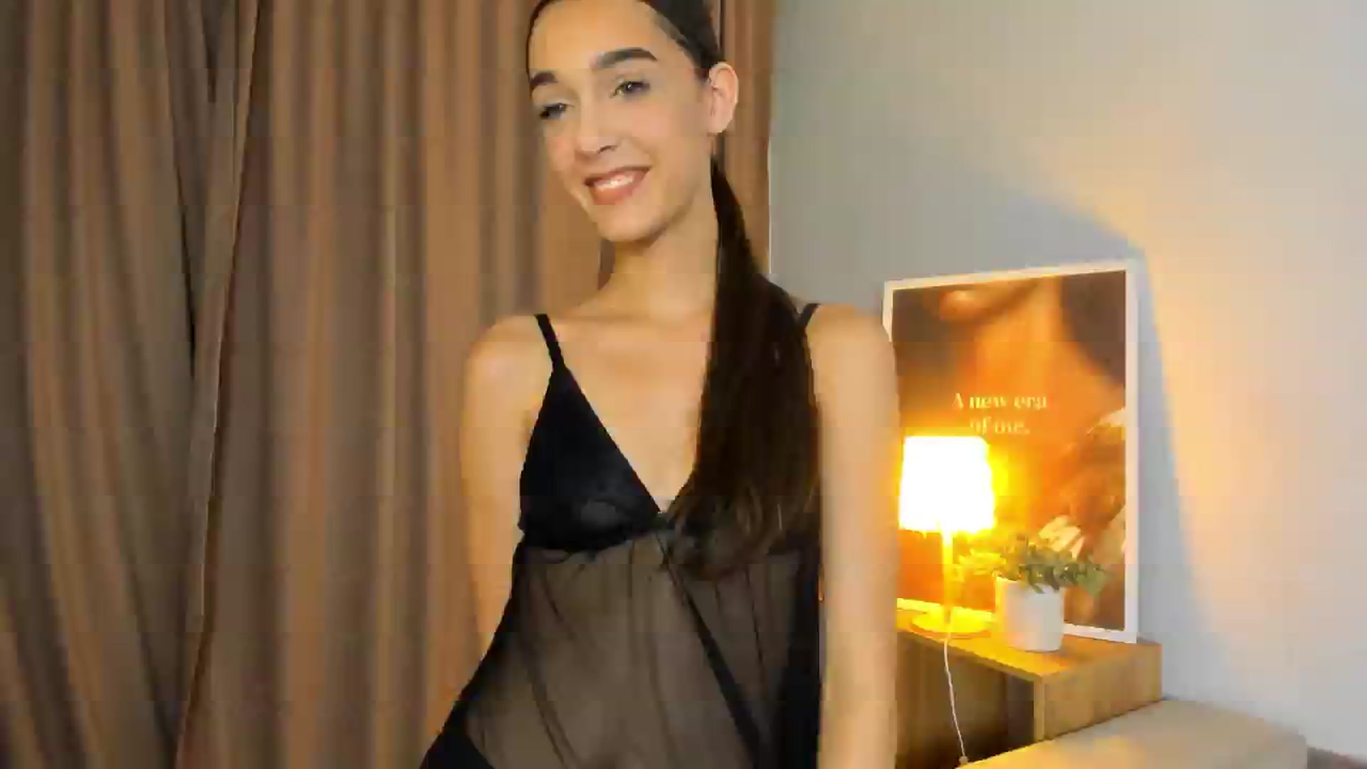 Gallery image thumbnail from Jeniferr_Star's myfreecams stream on, 07/26/2025, 24:36 image 17 of 20