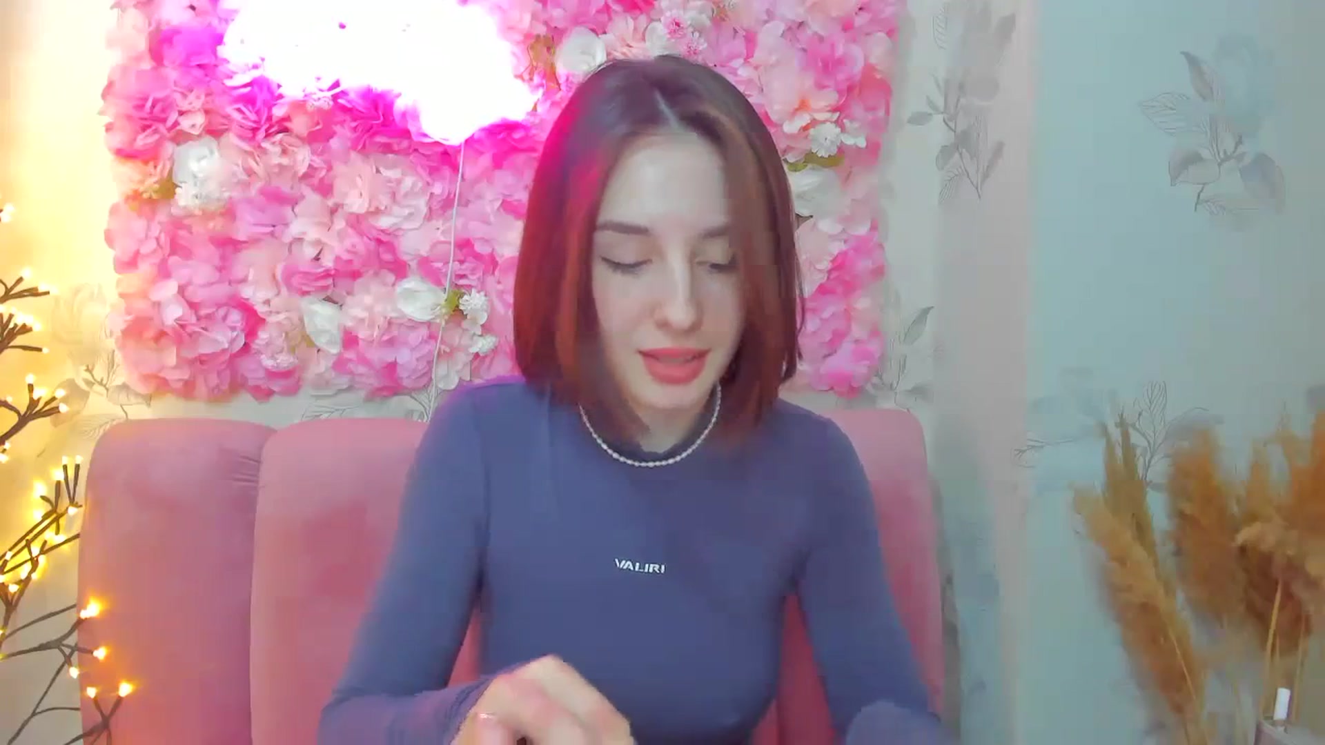 Gallery image thumbnail from JenifferBrown's myfreecams stream on, 01/03/2024, 12:22 image 18 of 20