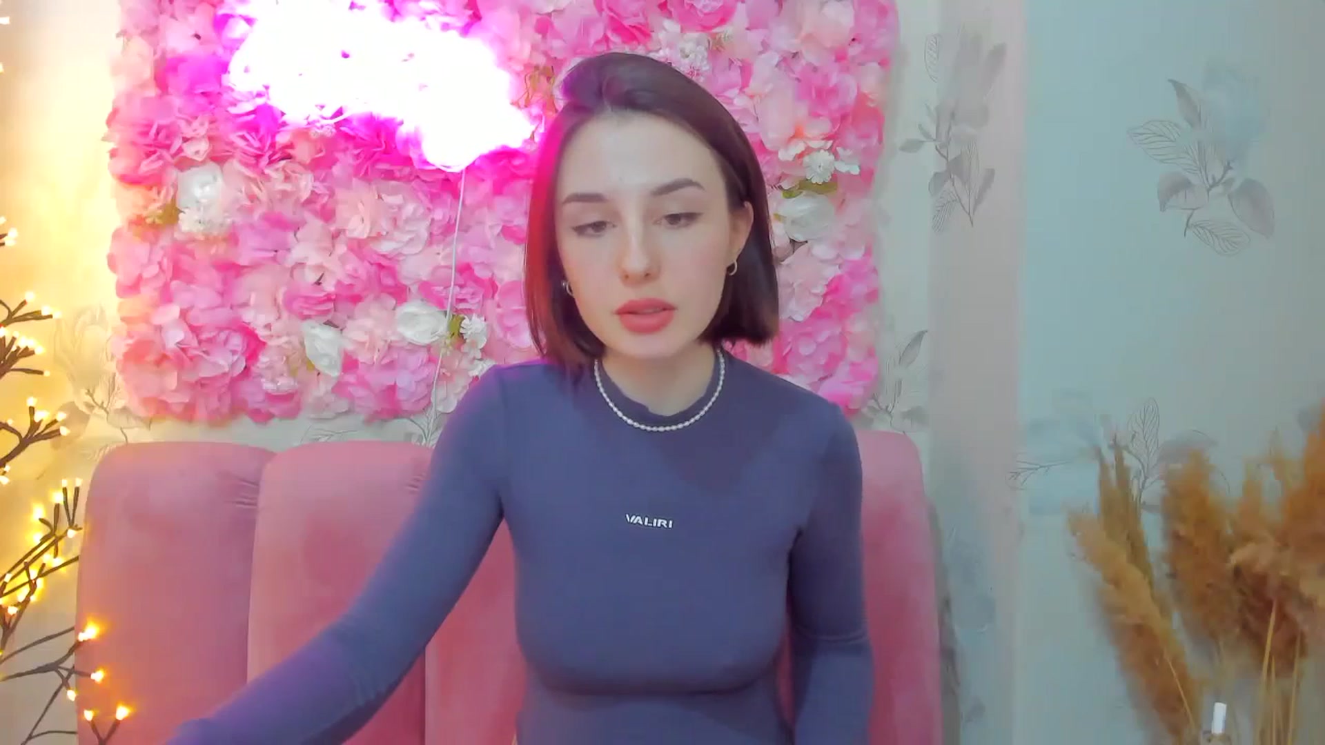 Gallery image thumbnail from JenifferBrown's myfreecams stream on, 01/03/2024, 12:46 image 6 of 20