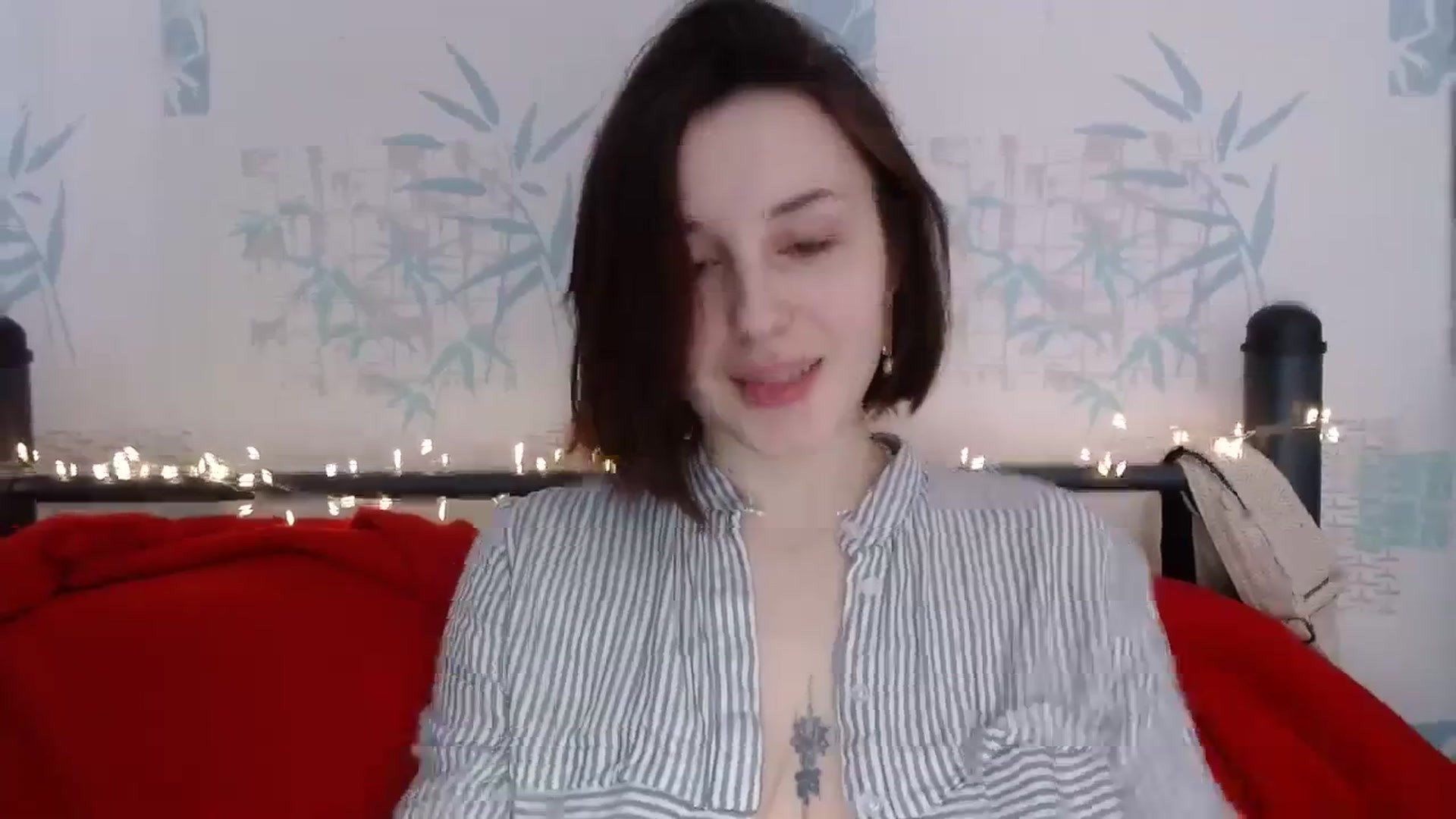 Gallery image thumbnail from JenifferBrown's myfreecams stream on, 01/06/2024, 10:55 image 13 of 20