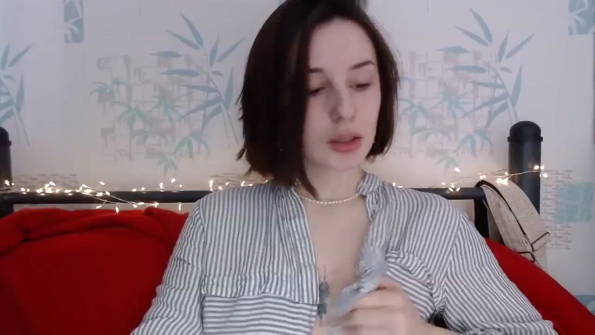 Gallery image thumbnail from JenifferBrown's myfreecams stream on, 01/06/2024, 10:55 image 8 of 20