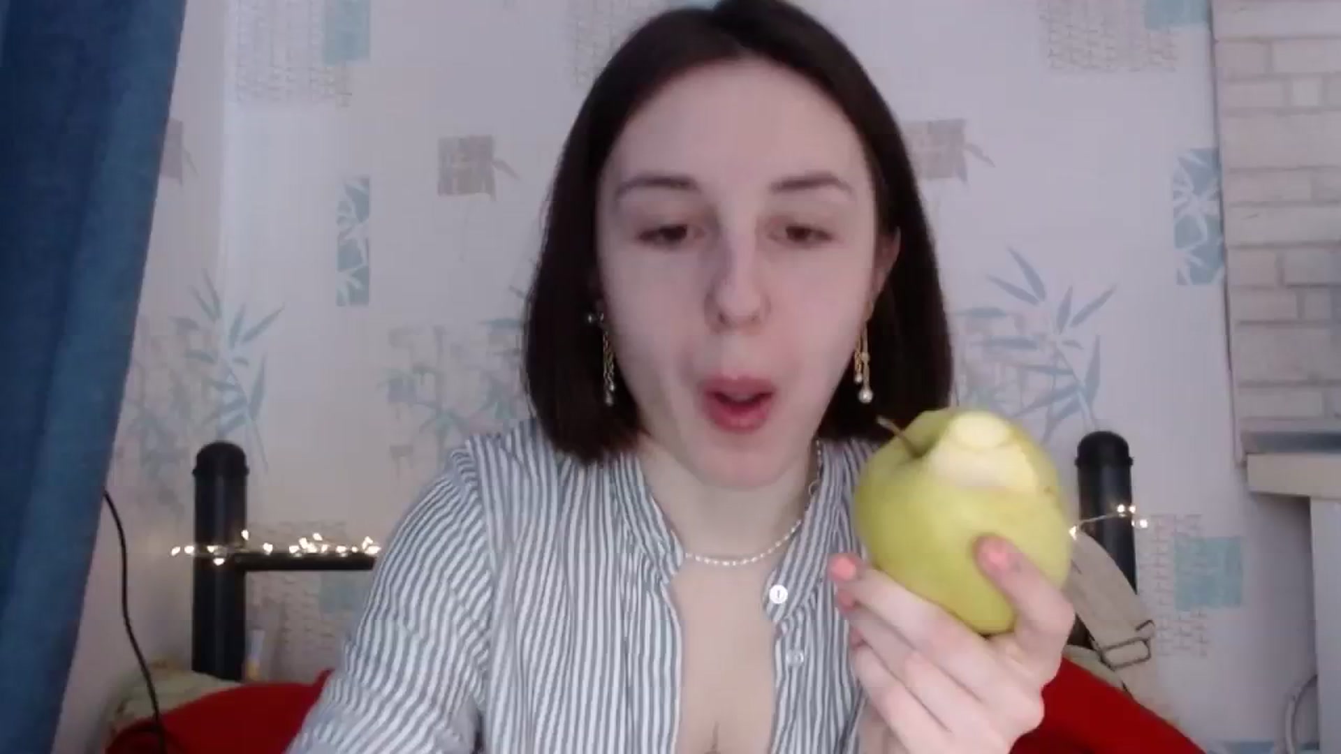Gallery image thumbnail from JenifferBrown's myfreecams stream on, 01/06/2024, 12:25 image 19 of 20