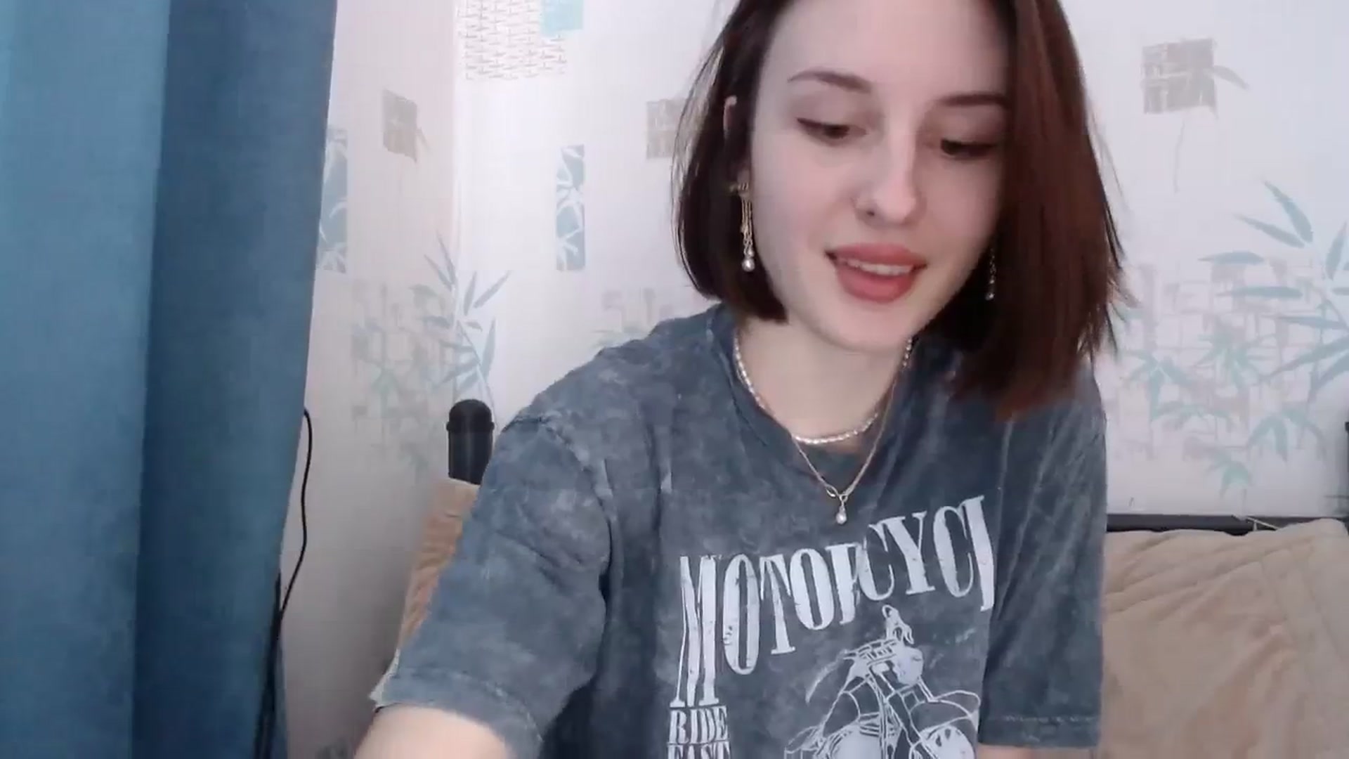 Gallery image thumbnail from JenifferBrown's myfreecams stream on, 01/14/2024, 13:25 image 7 of 20